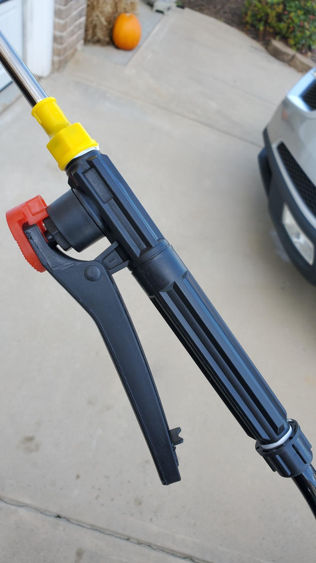 PetraTools 3 Gallon Battery Powered Backpack Sprayer - 2.5 Hour Runtime | HD3000 Electric Backpack Sprayer w/ 90 PSI, 6 Nozzles - For Lawn & Garden Care, Weed & Pest Control, Watering & Fertilizing customer photo 2