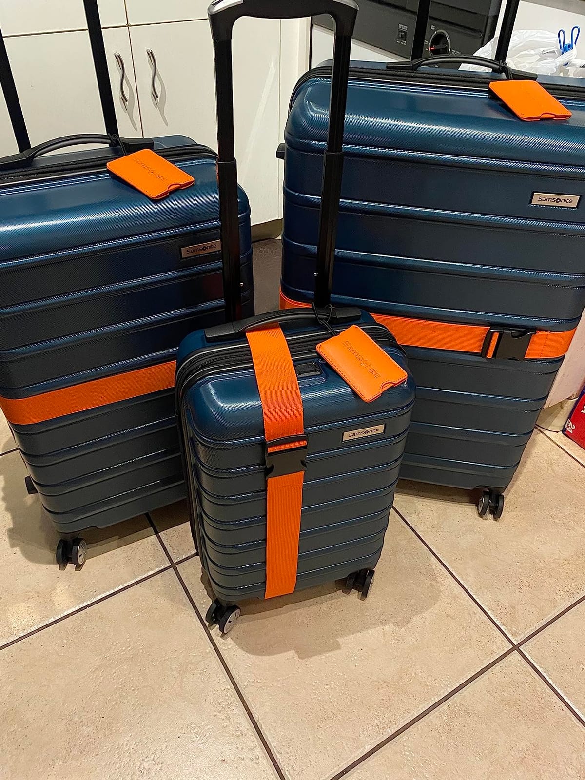 Samsonite Omni 2 Hardside 3 Piece Set - Includes Global Carry-On, Medium, & Large Checked Suitcases - 360° Dual Spinner Wheels - Integrated TSA Lock & Expansion - Amazon Exclusive - Artic Silver customer photo 1