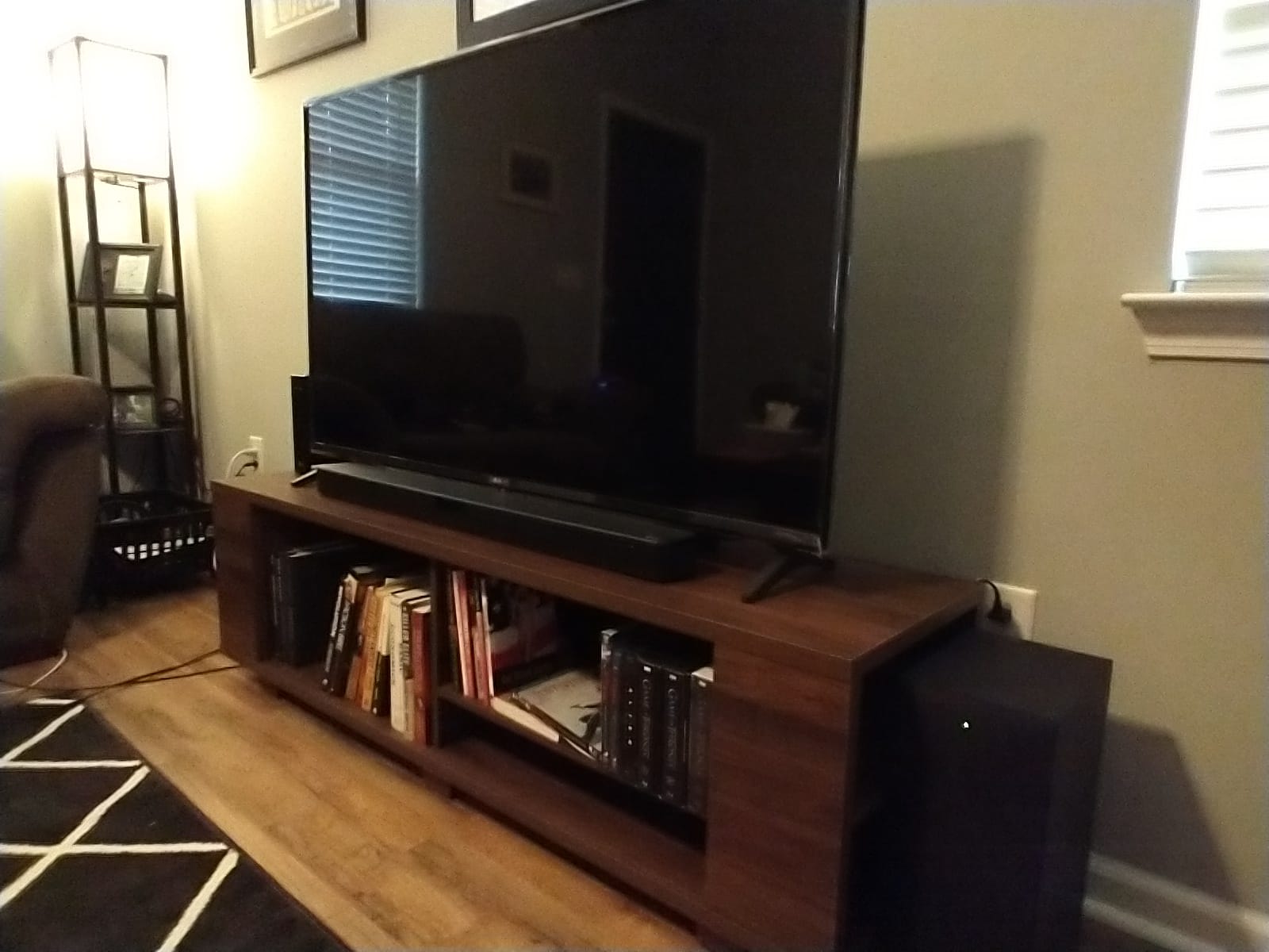 LG 4.1 Channel Soundbar with Surround Sound Speakers - SNC4R customer photo 1