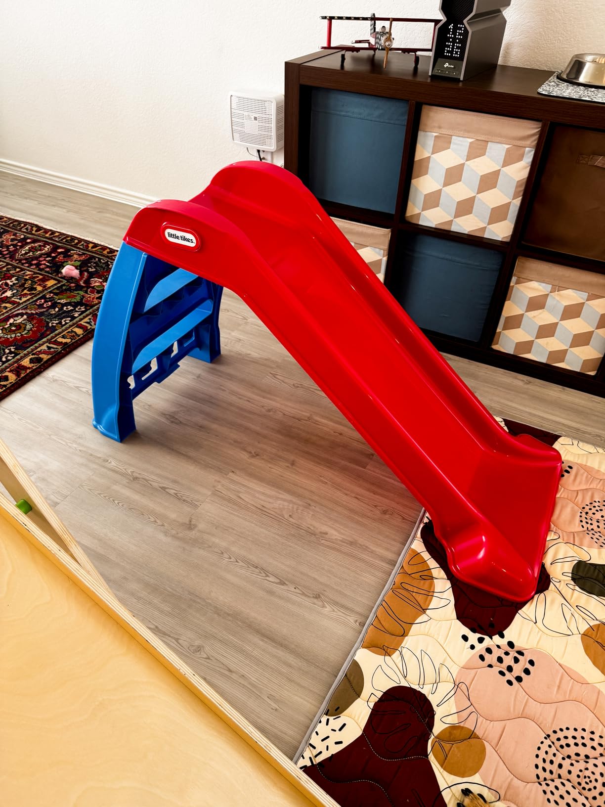 Little Tikes Light-Up First Slide for Kids Indoors/Outdoors, Red customer photo 2