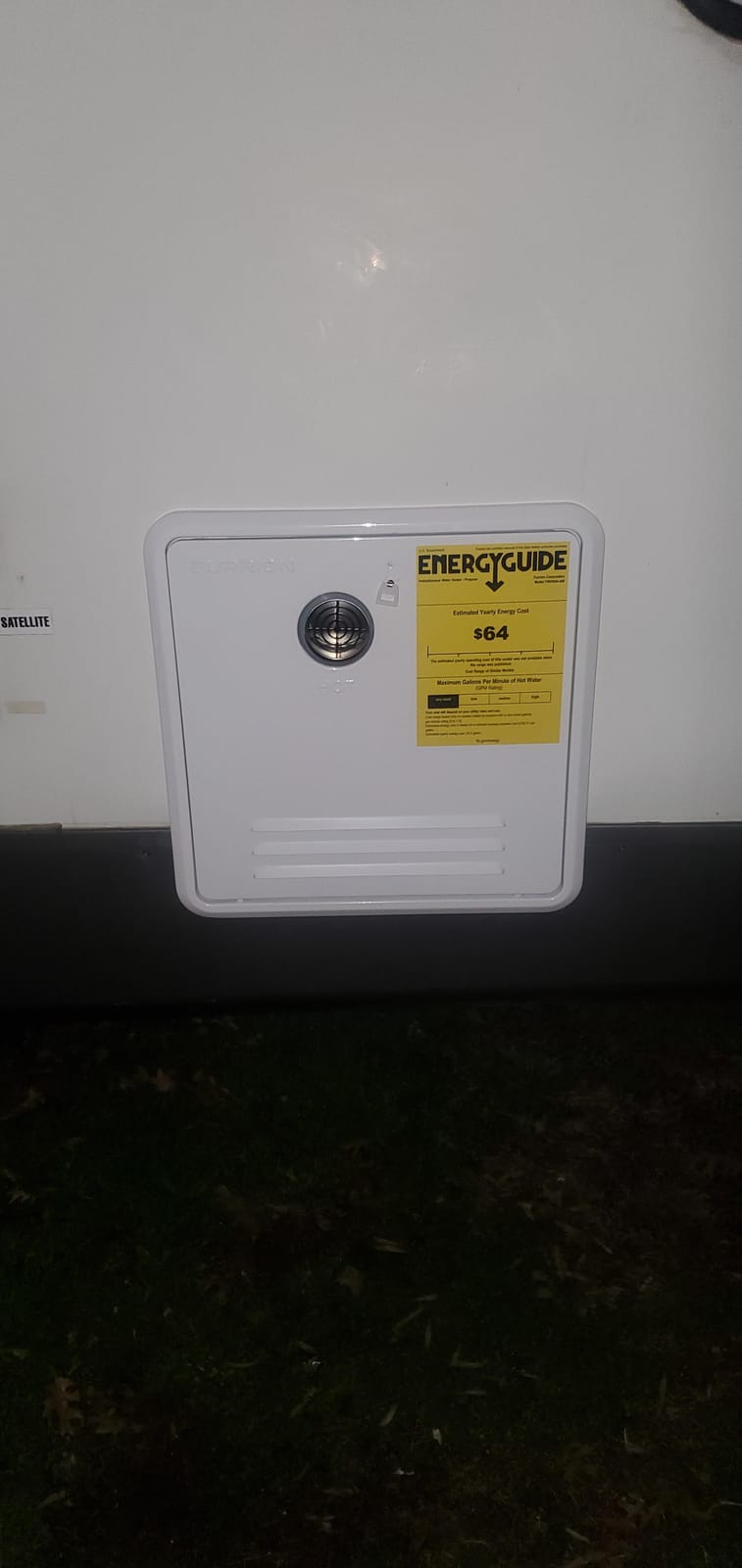 Furrion® RV Tankless Gas 60,000 BTU Water Heater - 16.14