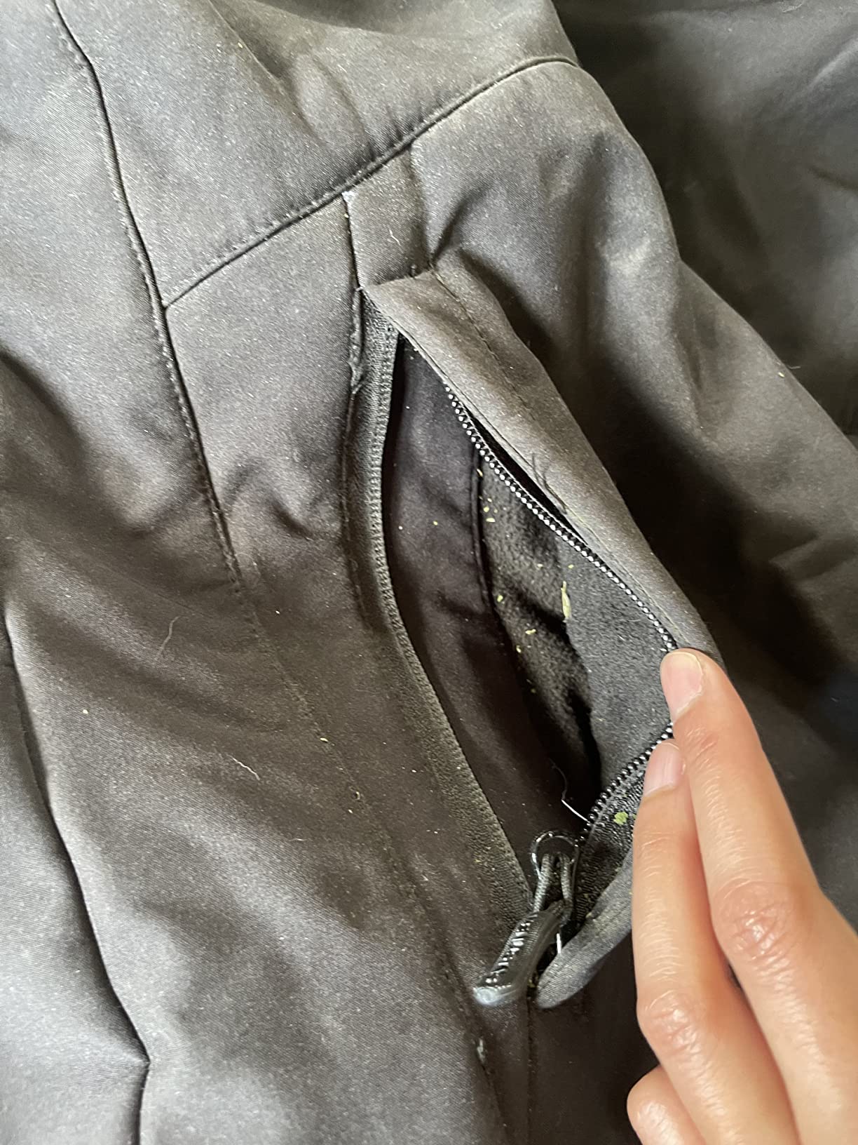 Women's Waterproof Heated Jacket with Battery & Detachable Hood customer photo 2