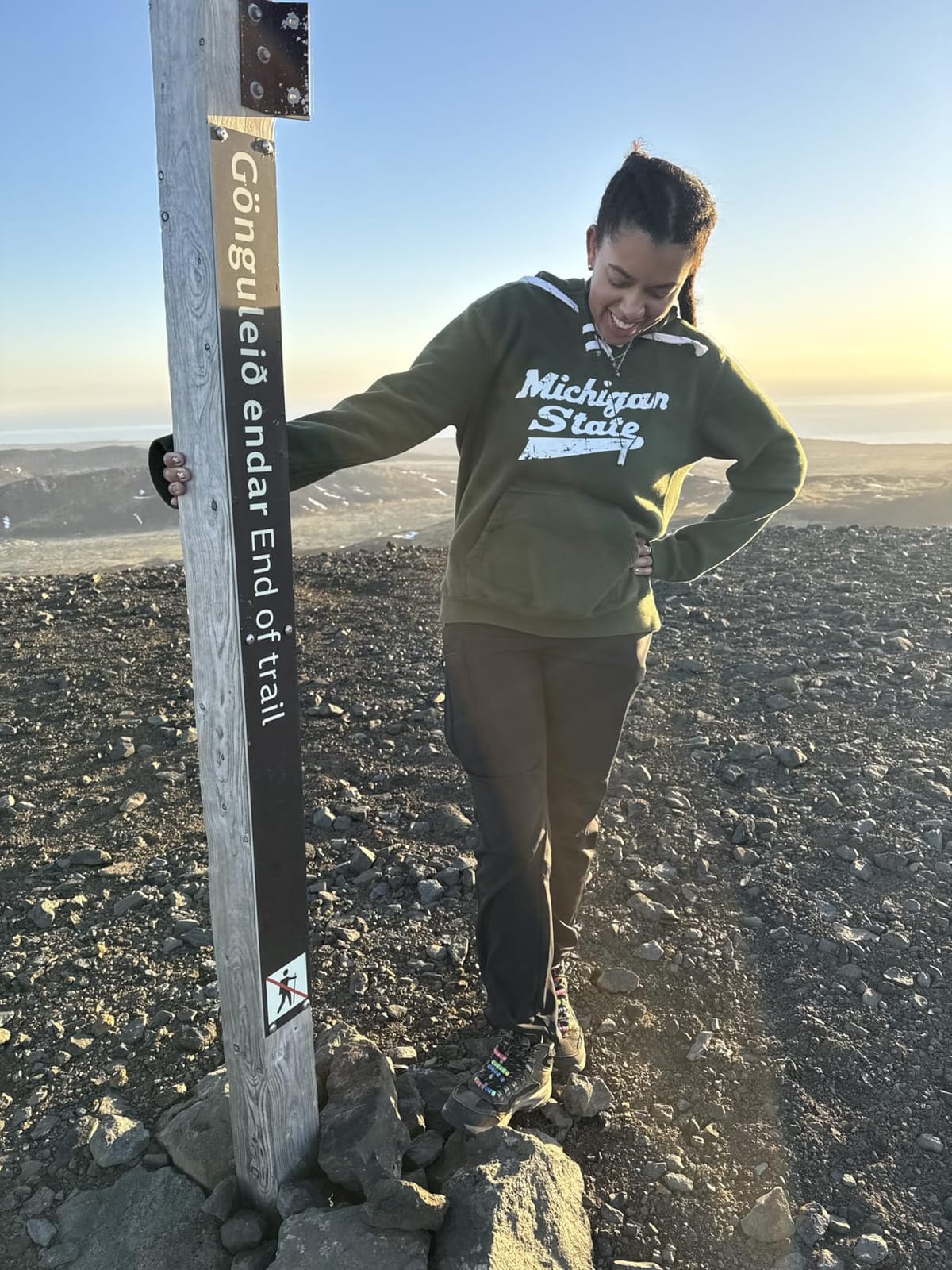 Wespornow Women's Fleece-Lined Hiking Pants: Water Resistant Windproof customer photo 2