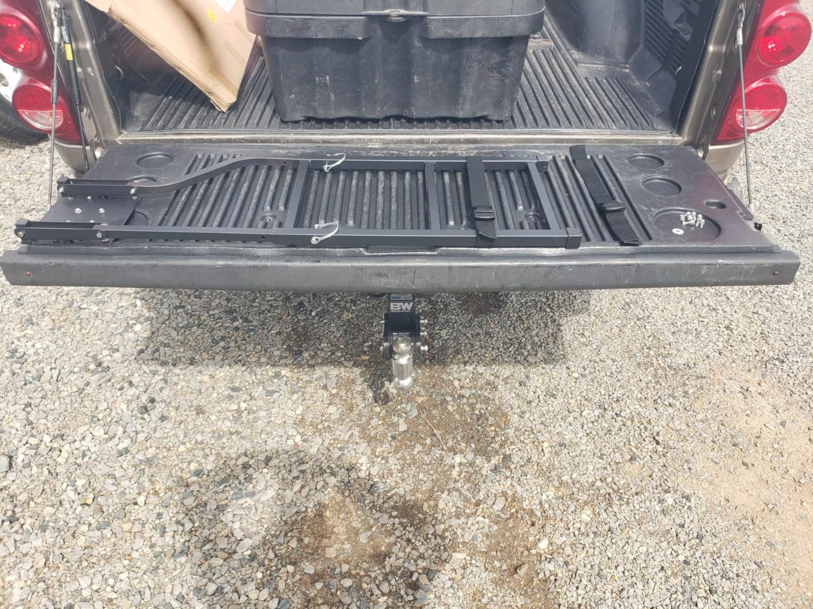 Tailgate Ladder Pickup Truck Accessories Universal Extension Step Ladder with Stainless Steel Self Drilling Hex Screws customer photo 1