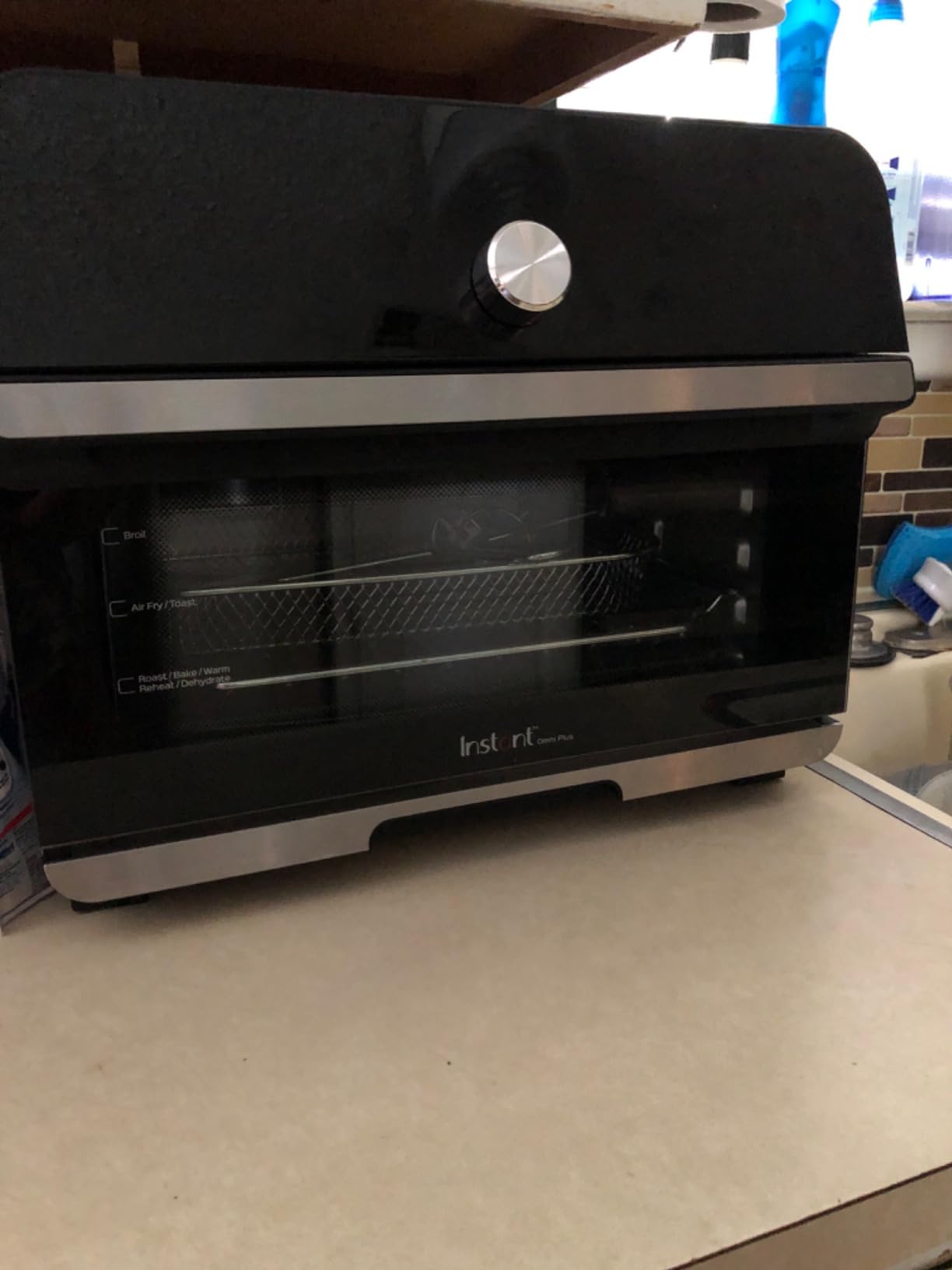 Instant Pot Omni Plus 19 Qt 10-in-1 Air Fryer Toaster Oven, Black customer photo 1