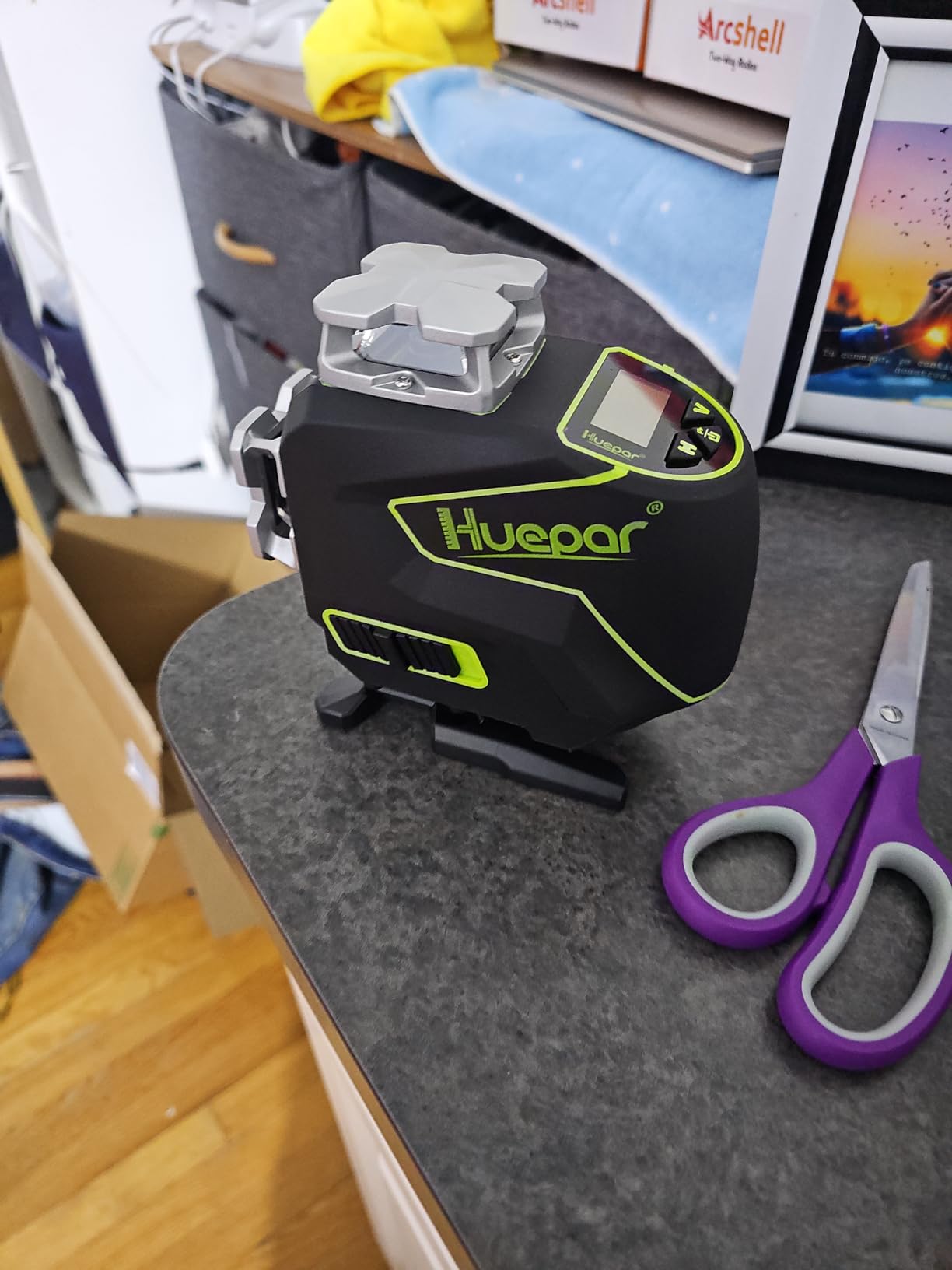 Huepar Laser Level 360 Self Leveling, S04CG 4x360° Green 4D Cross Line Laser with LCD Screen, Bluetooth Outdoor Pulse Mode, Remote Control, Rechargeable 16 Lines Laser Tool for Construction/Tile/Floor customer photo 2