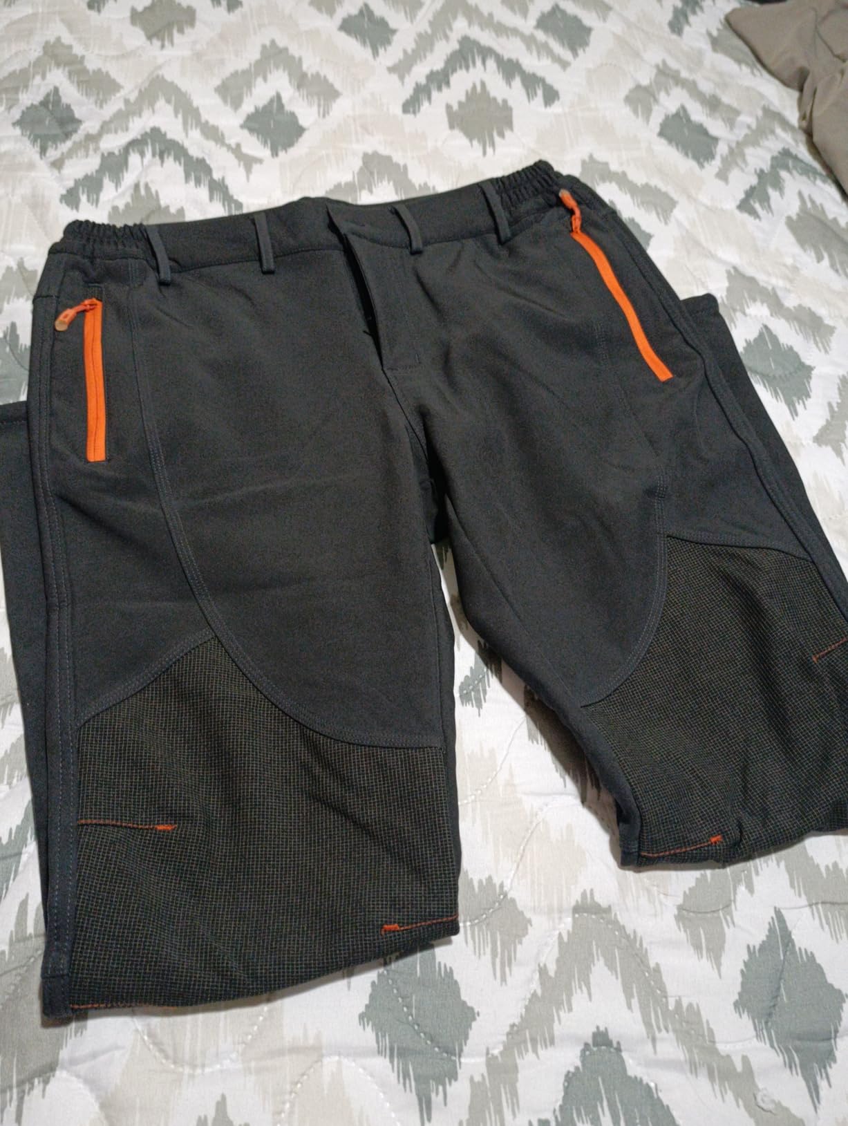 FREE SOLDIER Men's Fleece Lined Pants Softshell Snow Ski Pants customer photo 1