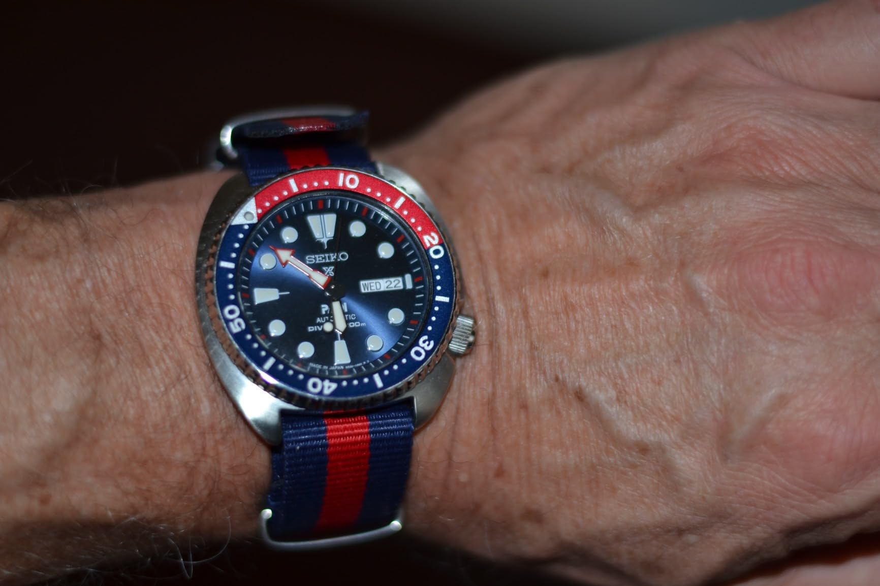 Seiko SRPE99 Automatic Dive Watch for Men - Prospex PADI Special Edition - LumiBrite Hands, Elapsed Timing Bezel, Water Resistant 200M customer photo 1