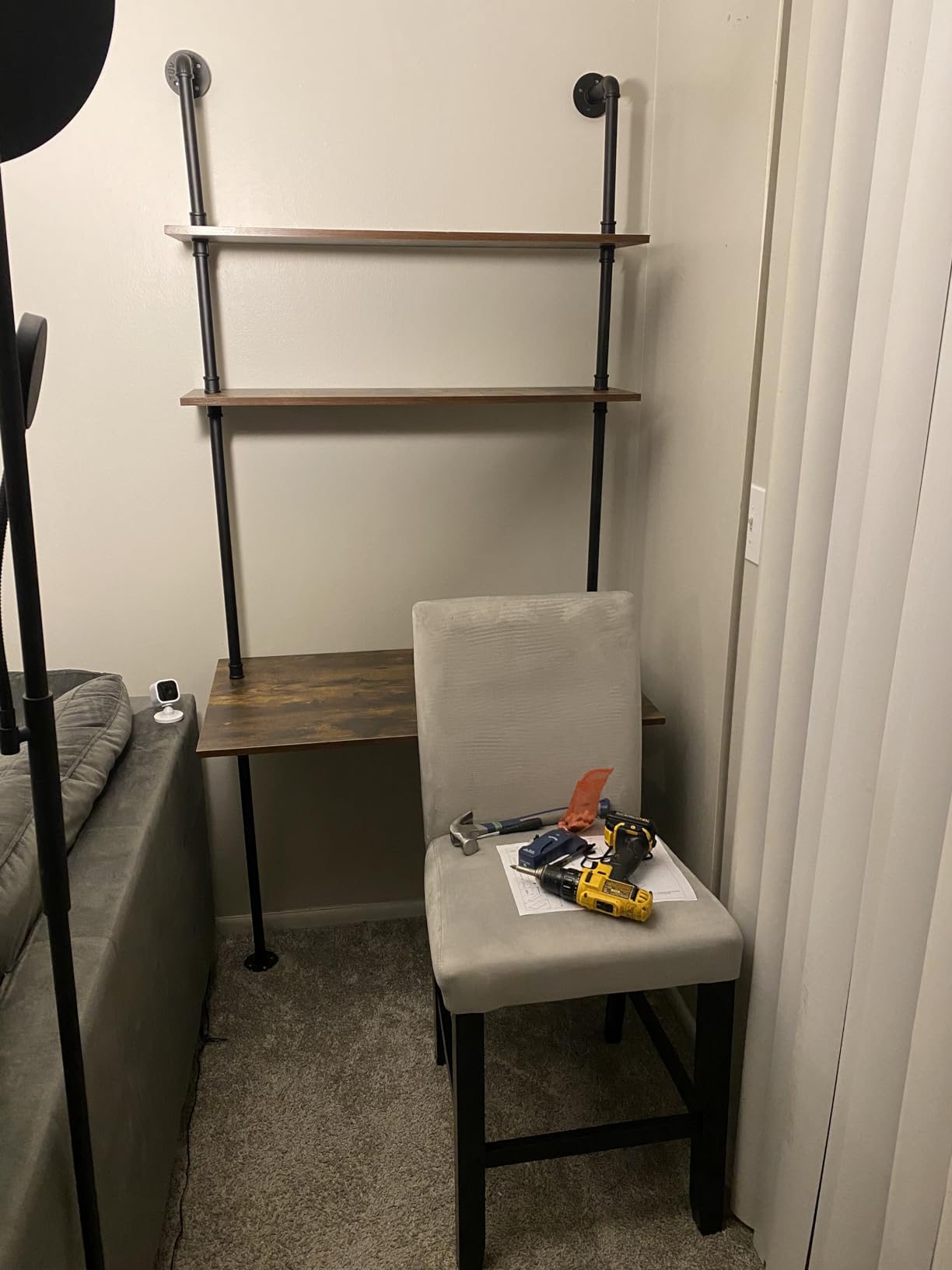 ZIOTHUM Wall Mounted Desk with Shelves, Industrial Ladder Style Floating Desk for Small Spaces, Computer Table with Storage Shelves, Rustic Pipe Bookcase for Bedroom(36x20x81in) customer photo 2