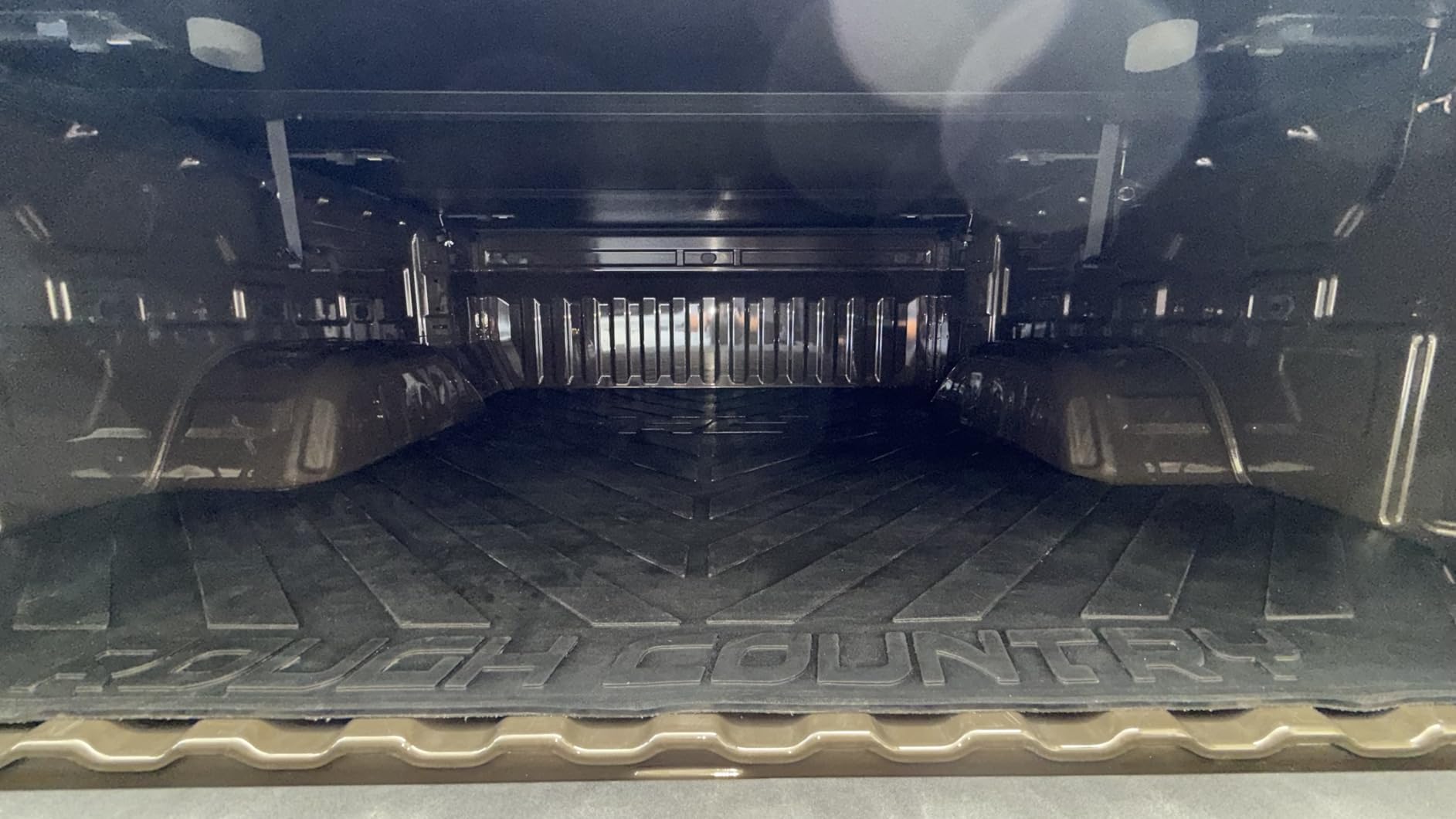 Rough Country Truck Bed Mat for Chevy Silverado & GMC Sierra 1500 (2019-2026) – Fits 5'10