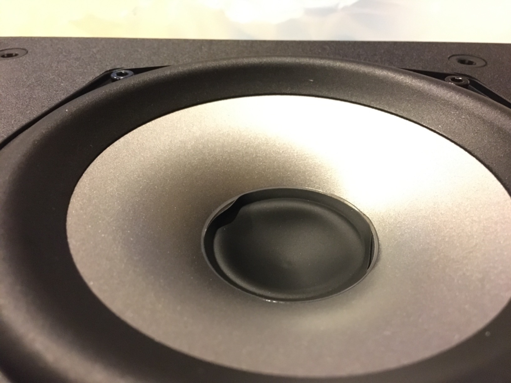 Polk Audio Monitor XT30 Compact Center Channel Speaker (Midnight Black) customer photo 1
