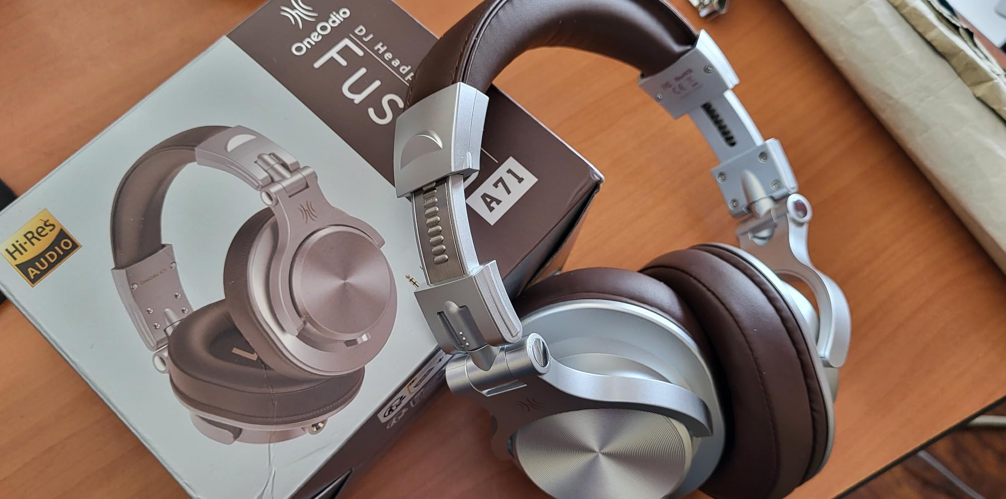 OneOdio A71 Hi-Res Wired Over-Ear Studio Headphones for DJ, Mixing - Black | headphone for studio recording, monitoring and mixing, with foldable design, 3.5mm/6.35mm jacks connect to PC, computer, DJ customer photo 2