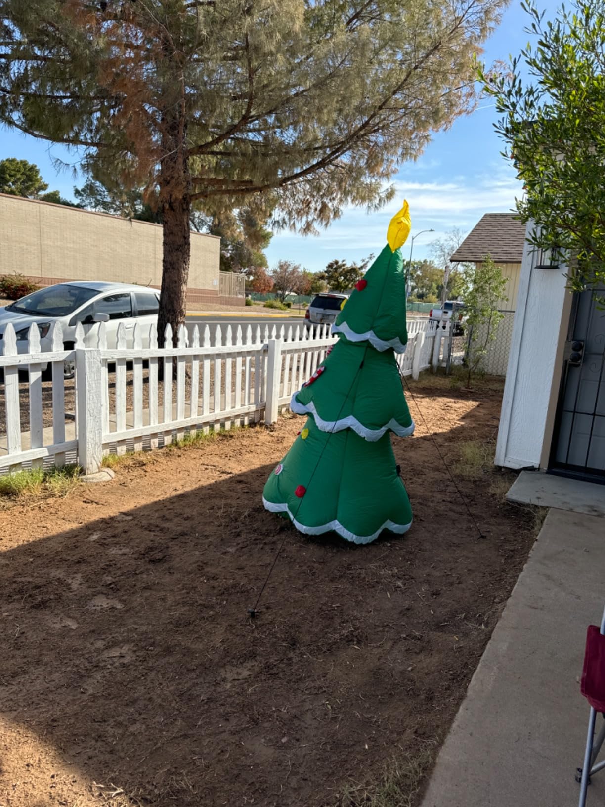 7 FT Tall Christmas Inflatables Tree Decorations Outdoor, Blow up Christmas Tree Yard Decor with LED Lights Star Treetop & Colorful Candy for Xmas Holiday Party Indoor Garden Patio Display Hall Lawn customer photo 2