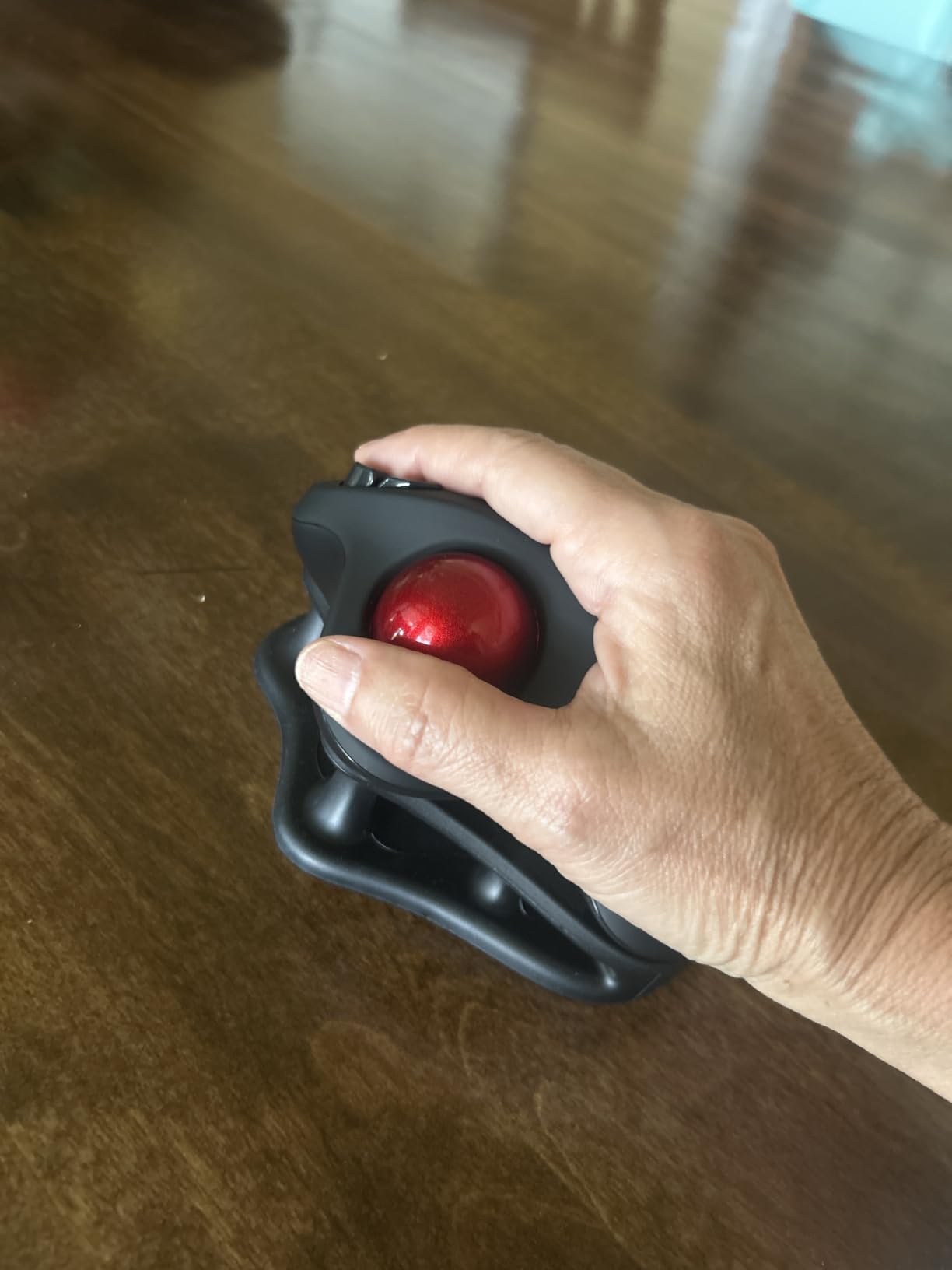 Nulea M501 Wireless Trackball Mouse Ergonomic Thumb Control,4 DPI Levels customer photo 1