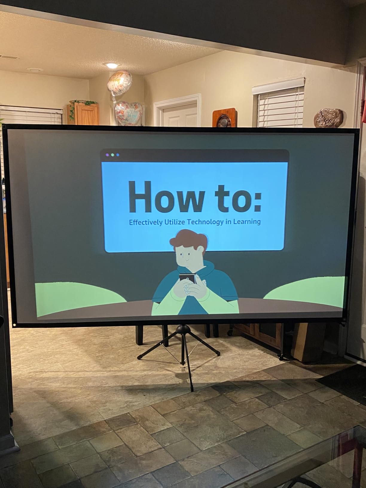 Projector Screen with Stand, Portable Projector Screen and Stand, 60 Inch 16:9, Outdoor Projection Screen, Aluminium Frame, Lightweight and Compact, Easy Setup, Idea for Home Cinema, Backyard Party. customer photo 2
