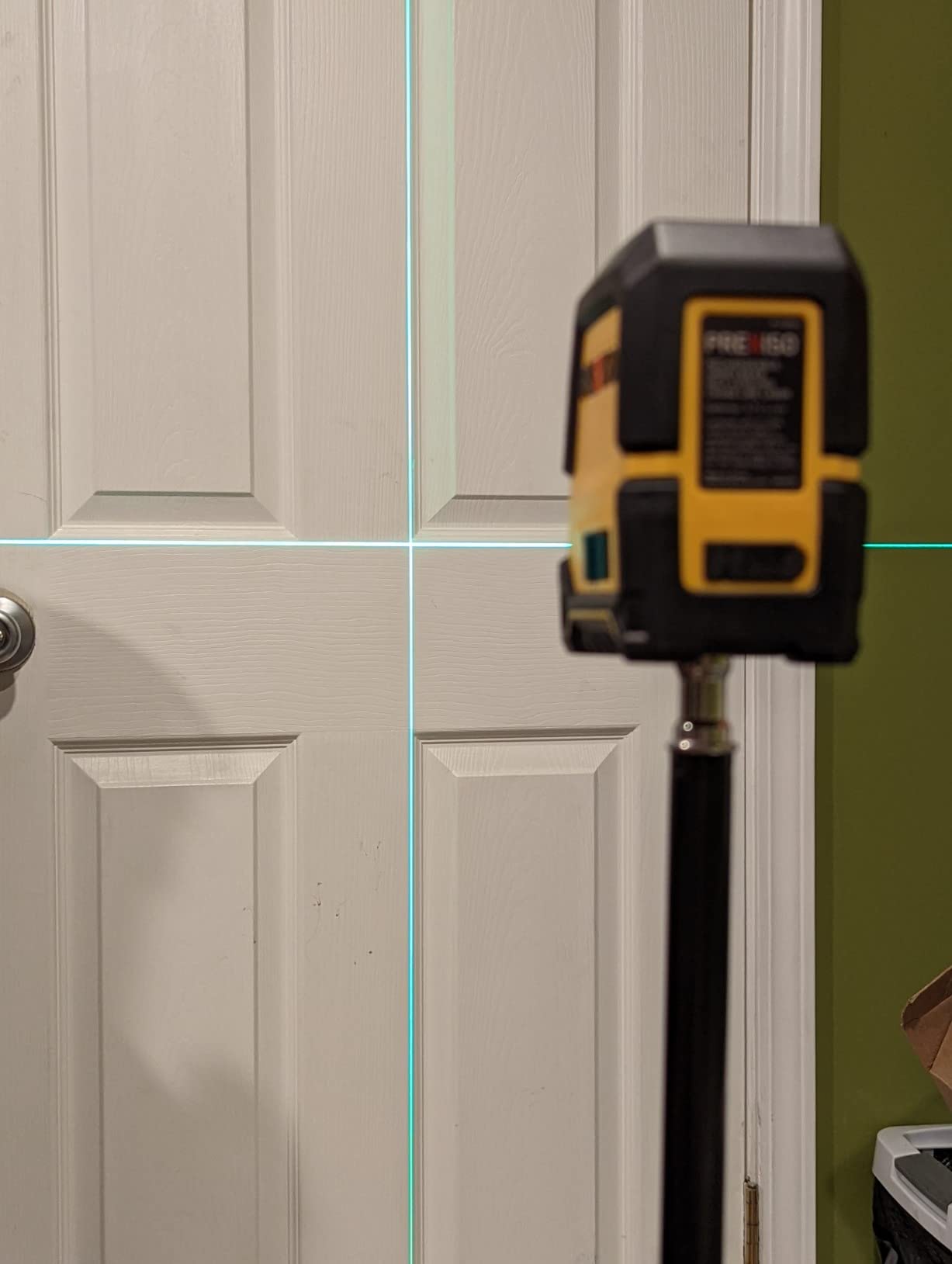 PREXISO Laser Level Self Leveling, 100Ft Rechargeable Cross Line Laser customer photo 1