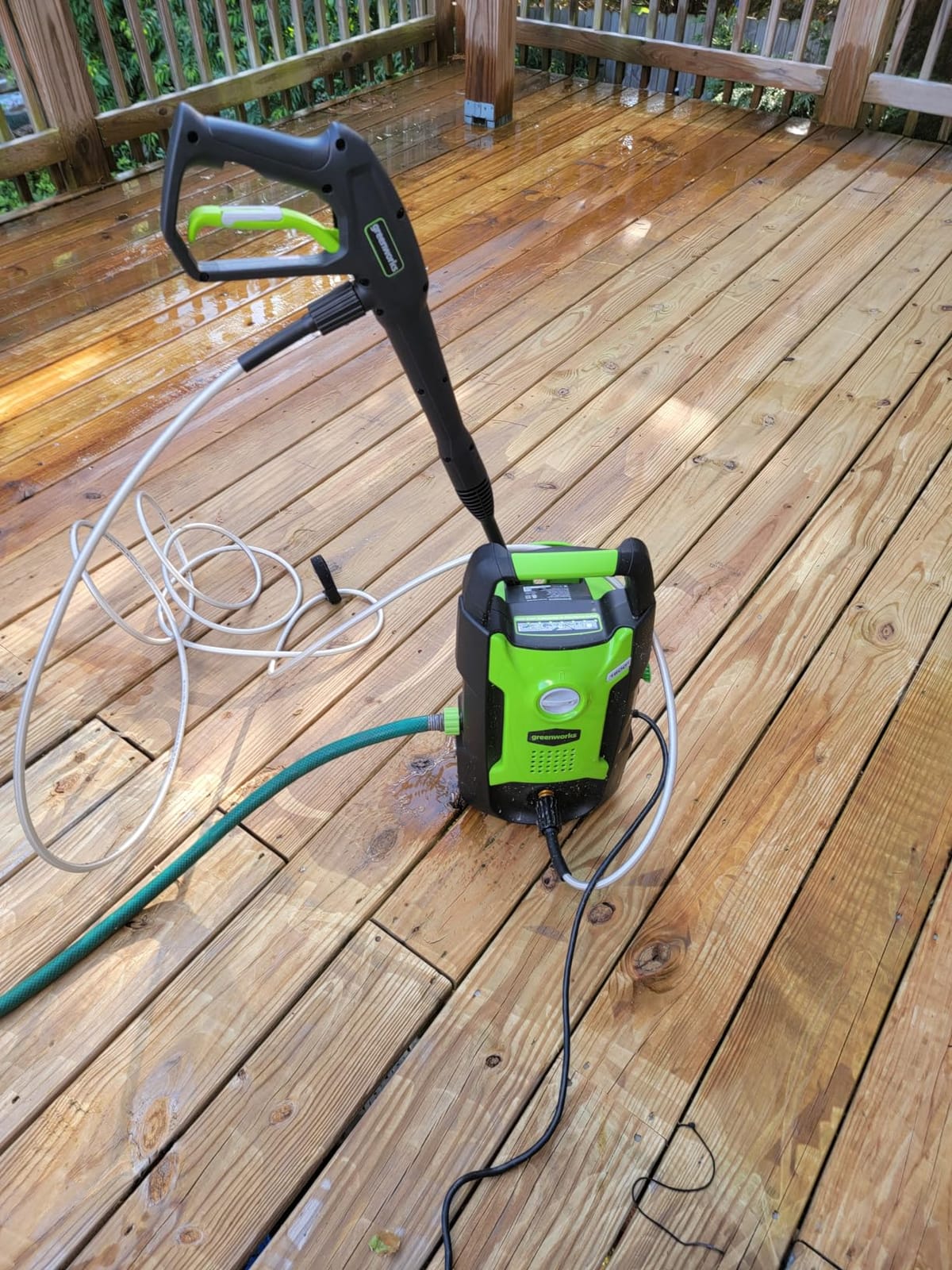 Greenworks 1600 PSI (1.2 GPM) Electric Pressure Washer customer photo 2