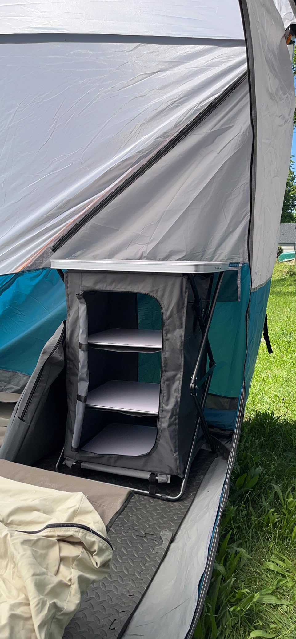 GIANTEX Folding Camping Storage Cabinet with 3 Shelves and Carry Bag, Portable Outdoor Organizer Kitchen Table, Quick Set-up for BBQ, Picnic, Backyard, Compact Pop-Up Cupboard, 47''H customer photo 2