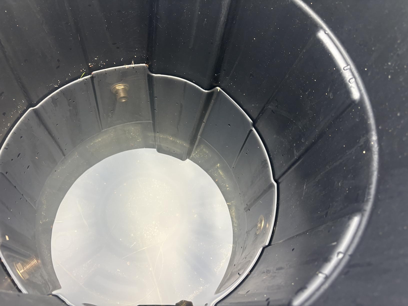 Ademon Automatic Animal Drinking Water Bowl with Float Valve, Standard Pipe,3L Stainless Steel Waterer Feeder Farm Dog Dispenser Kit Self Filling for Livestock Horse Goat Water Trough customer photo 2