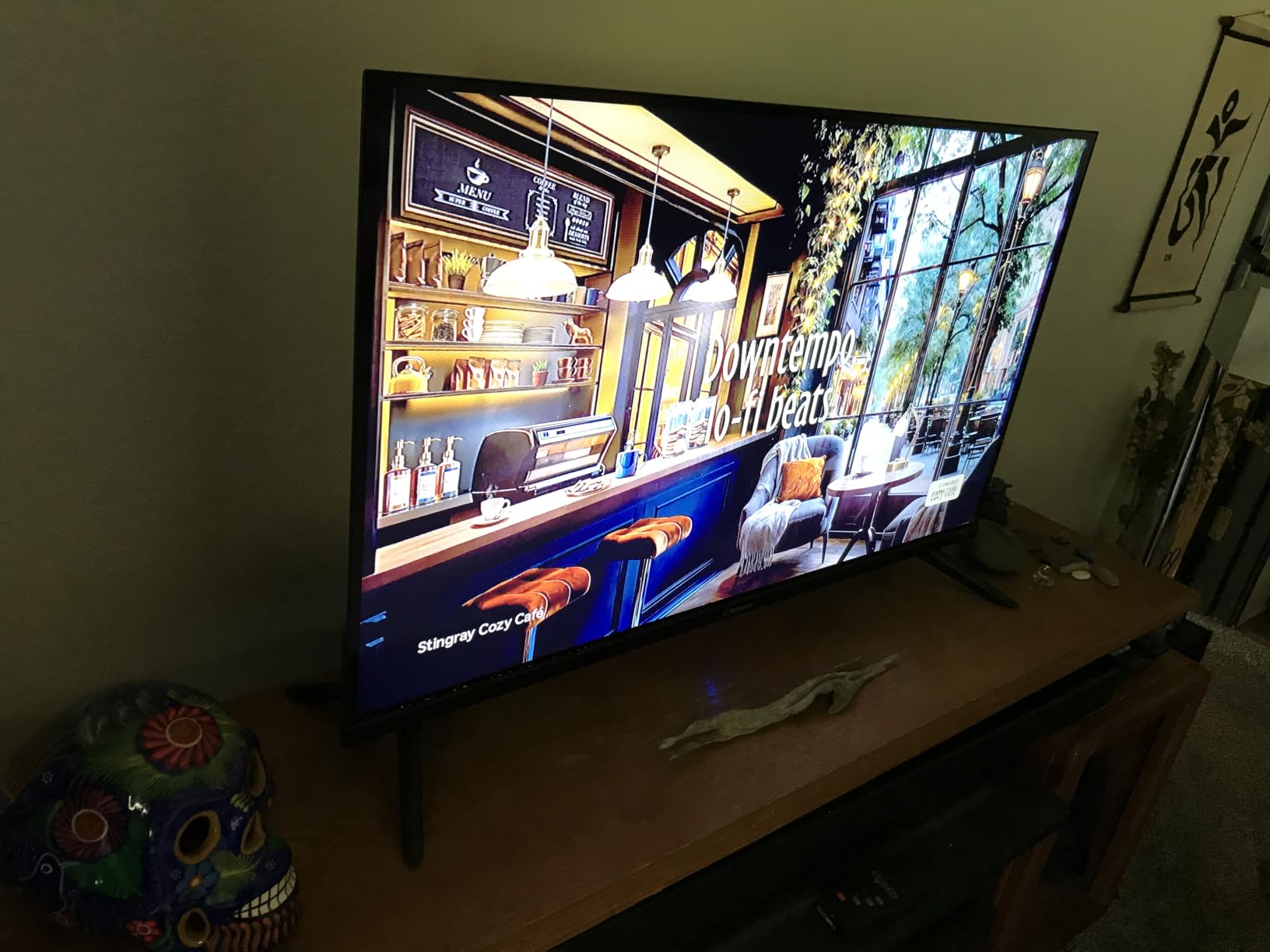 Westinghouse 32 Inch TV, HD LED Small Flat Screen Non-Smart Television, Works with Fire Stick, Roku, Apple TV, TiVo, Xumo, and Streaming Devices (2026 Model) customer photo 2