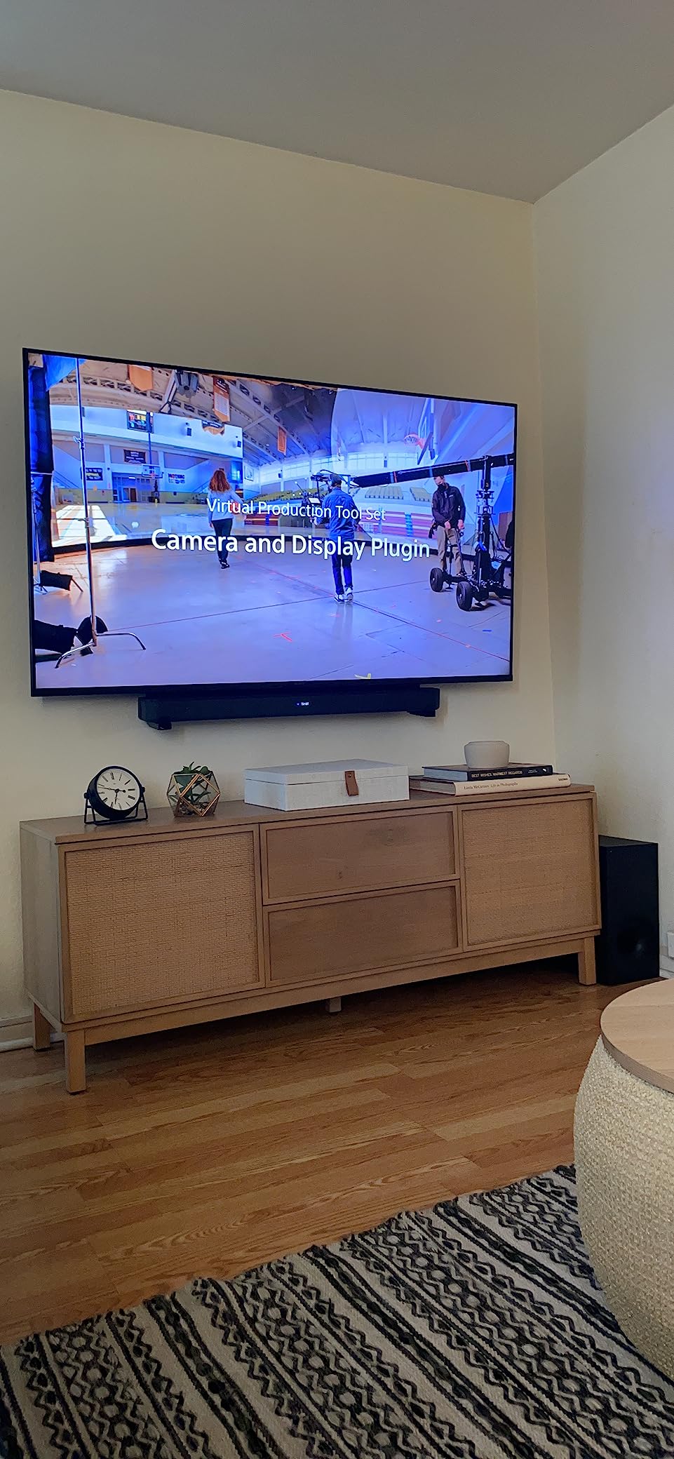 Sony HT-S400 2.1ch Soundbar with Powerful Wireless subwoofer, S-Force PRO Front Surround Sound, and Dolby Digital, Black | Dolby Digital, X-Balanced Speaker Unit, S-Force PRO Front Surround Sound, Bluetooth, Easy One-Cable Setup, OLED Display customer photo 2