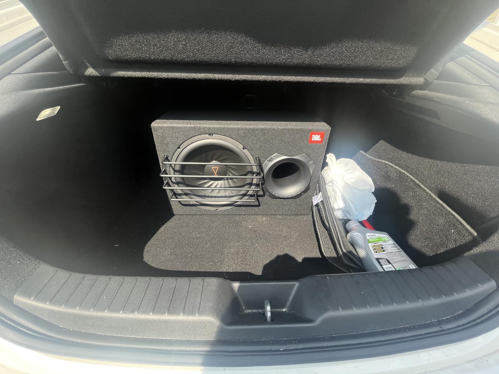 JBL SUBBP12AM - 450 Watts (150W RMS) 12” Amplified 12 in. Ported Subwoofer with Sub Level Control and Distortion Free Bass with Gravity Magnet Phone Holder Bundle customer photo 1