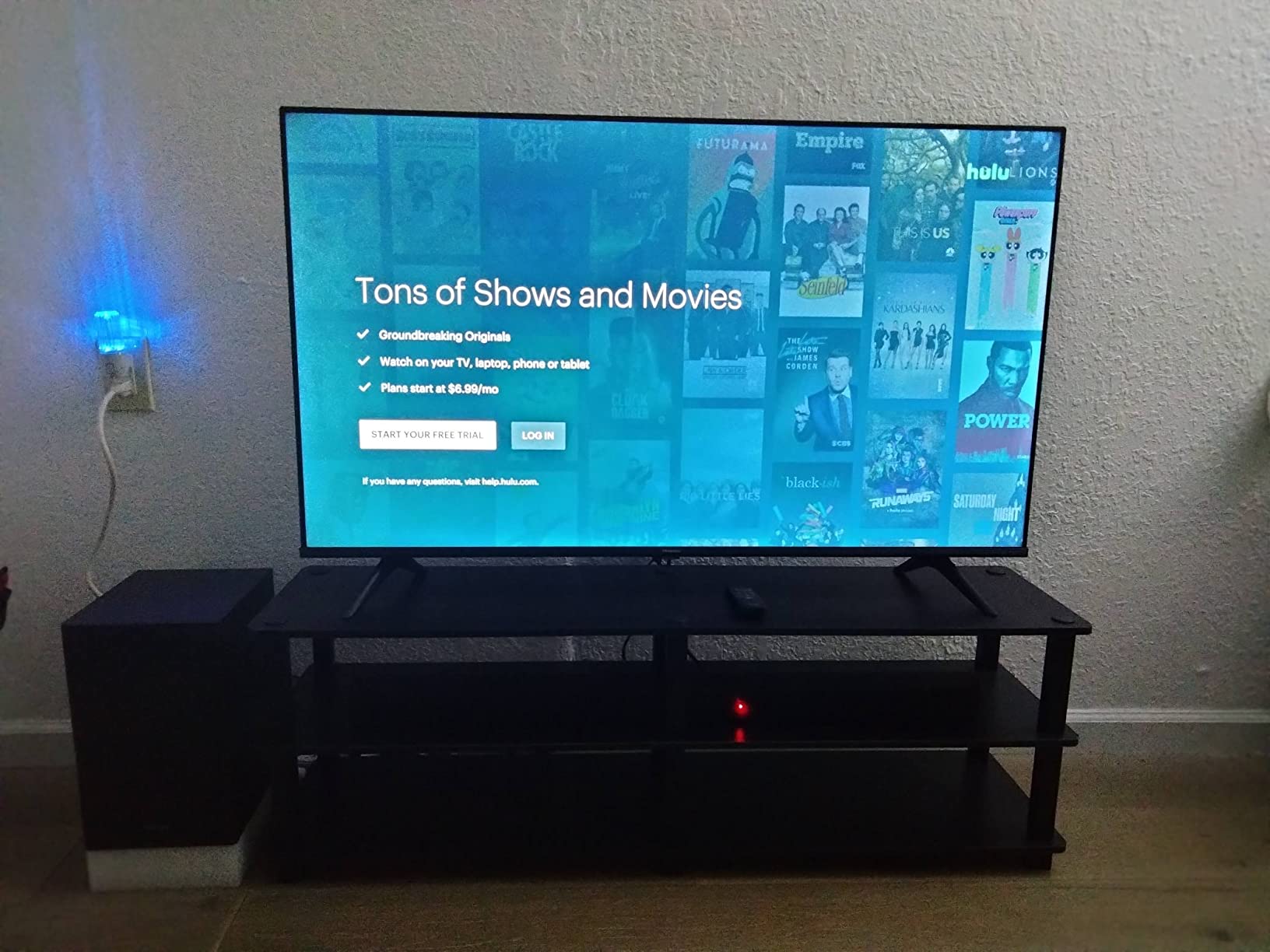 Hisense 75-Inch Class A6 Series 4K UHD Smart Google TV with Alexa Compatibility, Dolby Vision HDR, DTS Virtual X, Sports & Game Modes, Voice Remote, Chromecast Built-in (75A6H) customer photo 1