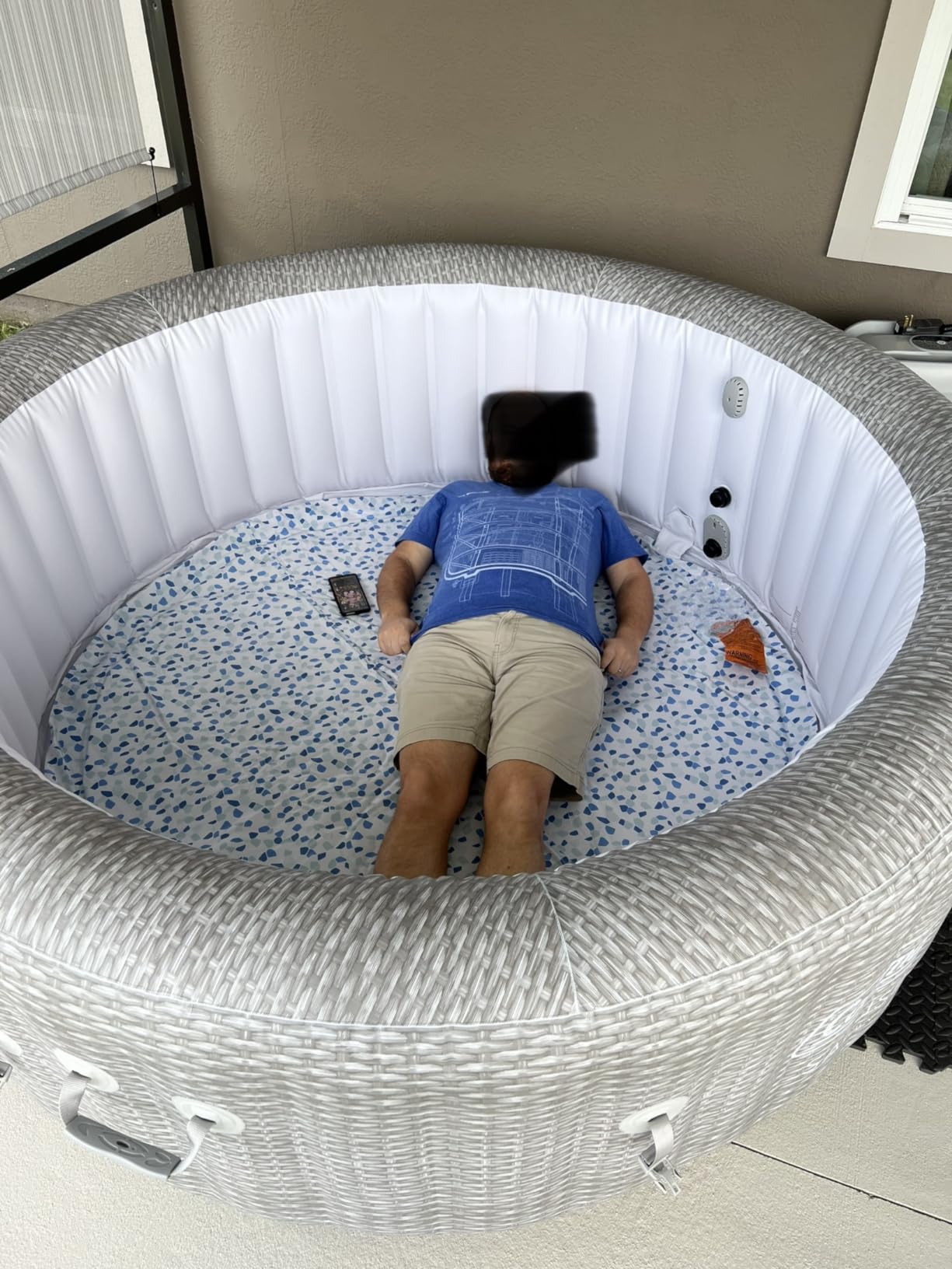 Coleman SaluSpa AirJet 7 Person Inflatable Hot Tub Round Portable Outdoor Spa with 180 Soothing AirJets and Insulated Cover, Gray, Sicily (Standard) customer photo 2