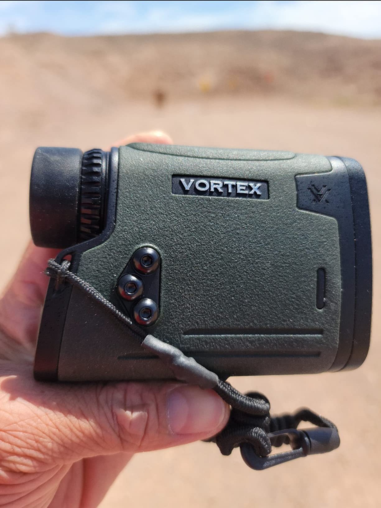 Vortex Viper HD 3000 Laser Rangefinder | HD Optics, Red OLED Display, 3000 Yd Max Reflective Range, Included Carry Case customer photo 1