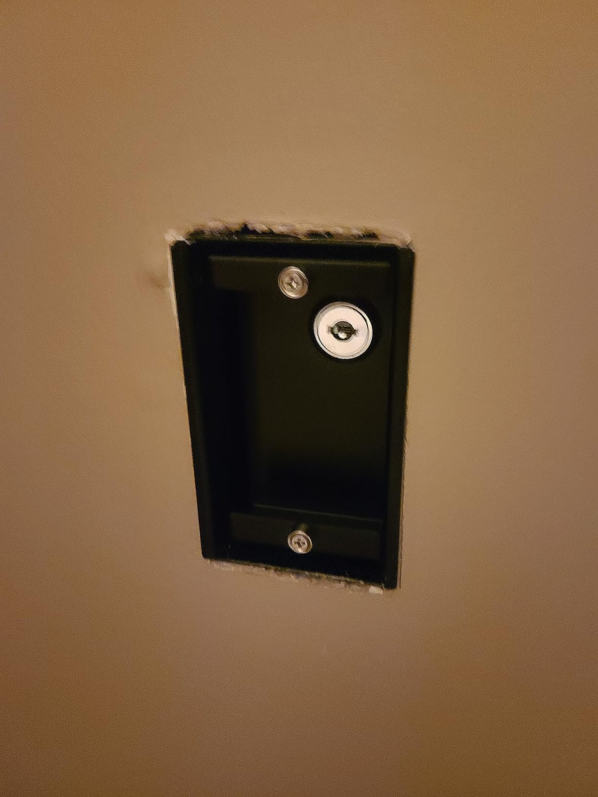 Elder Welder Electrical Outlet Hidden Wall Safe, 100% Real Plate Included customer photo 2