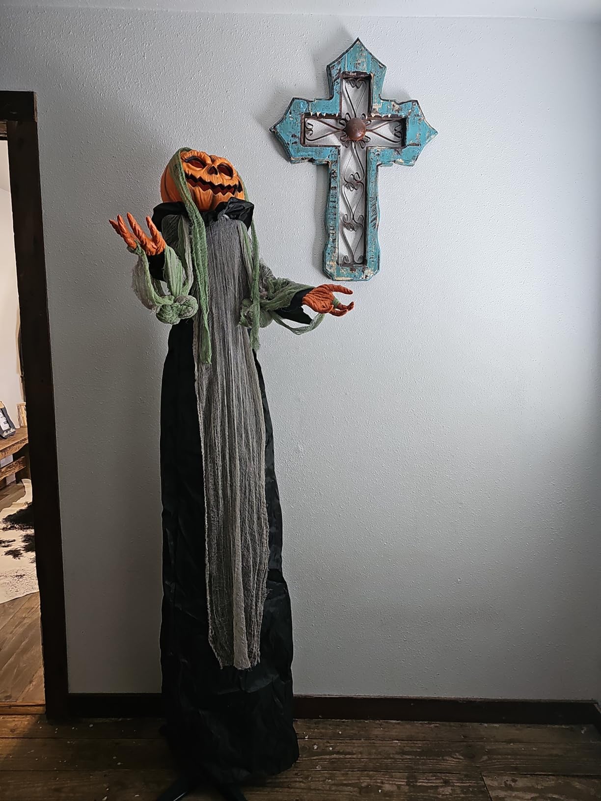 6 Ft Animated Halloween Root of Evil Prop, Halloween Decorations Outdoor | Spooky Sound & Touch Activated Motion Sensor Realistic Sound Effects customer photo 2