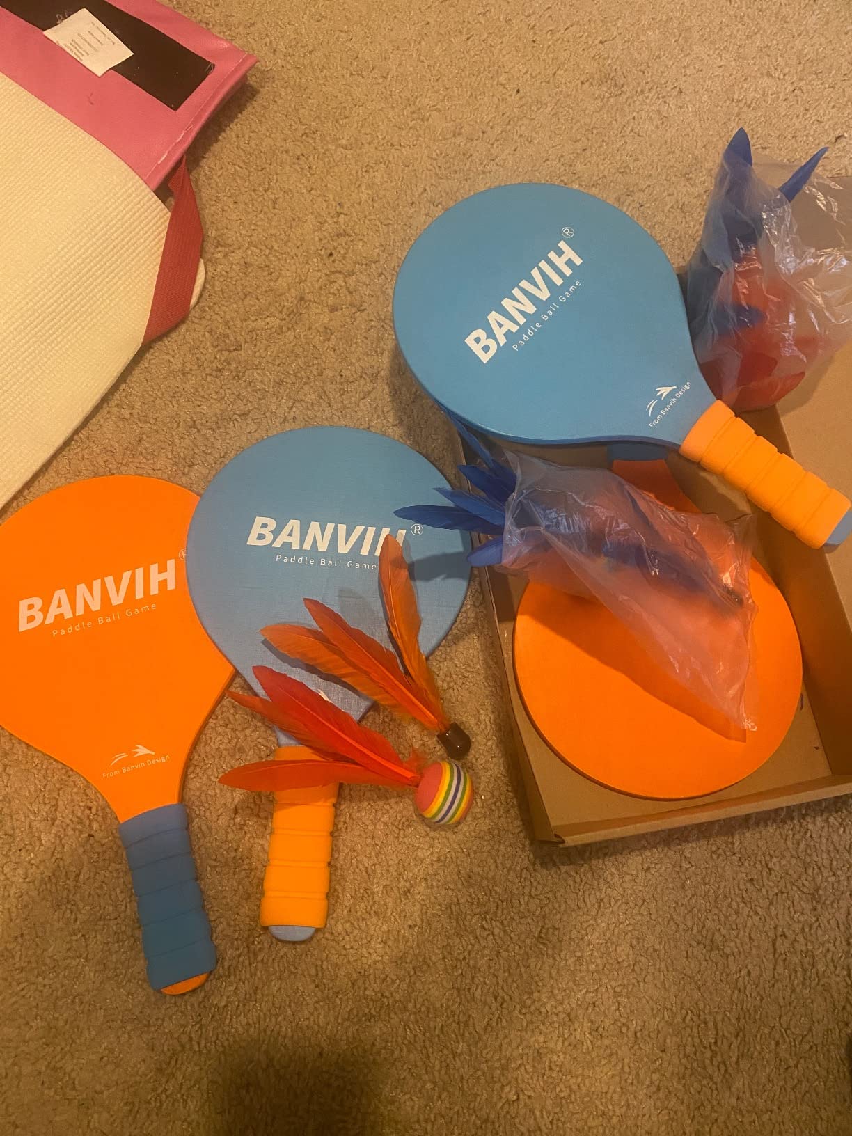 Banvih 4-Racket Badminton Set - Outdoor Beach Yard Camping Games for Family customer photo 2