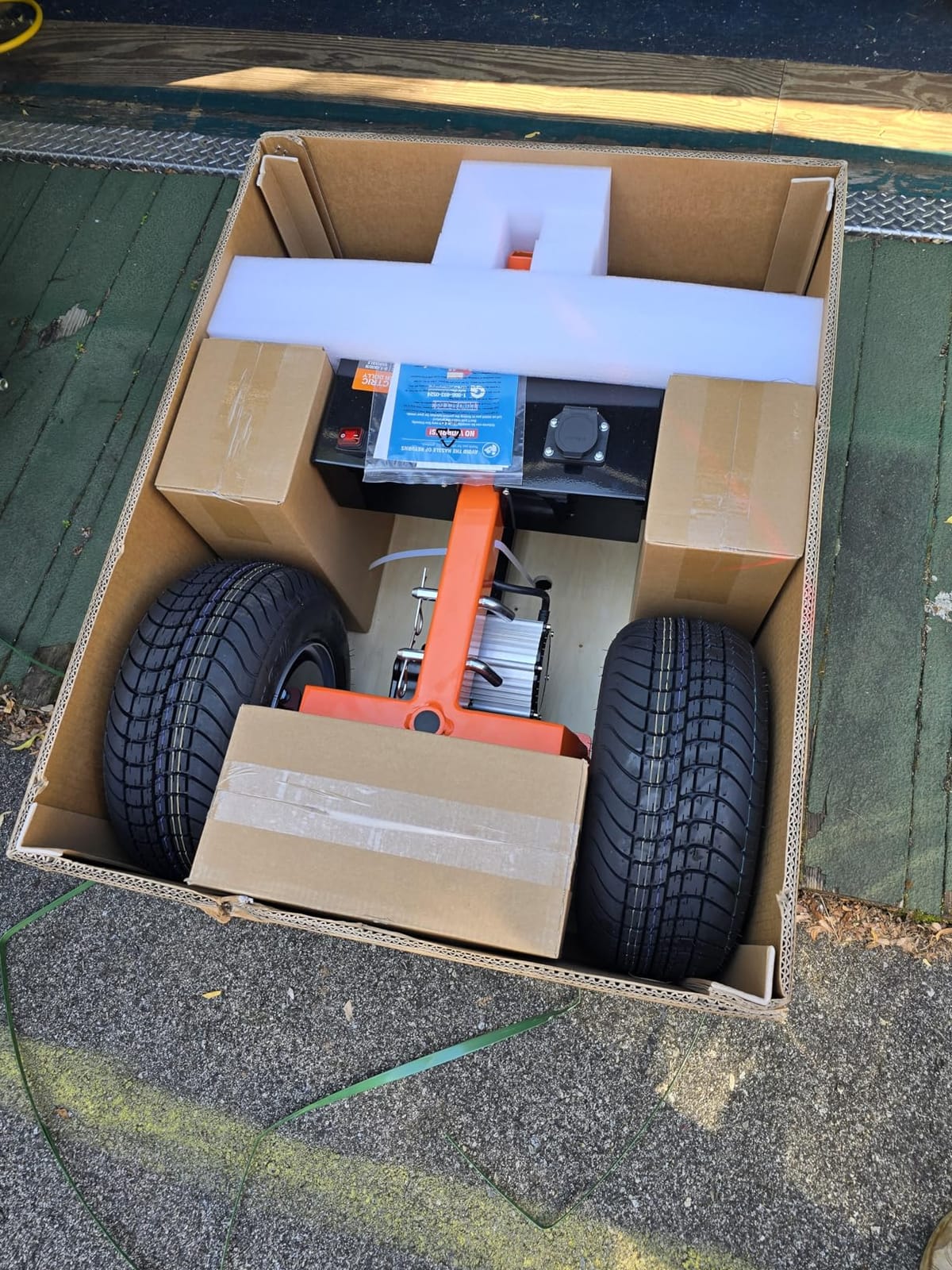 SuperHandy Electric Trailer Dolly, 7500 lb, RV Boat Mover, 24V customer photo 2
