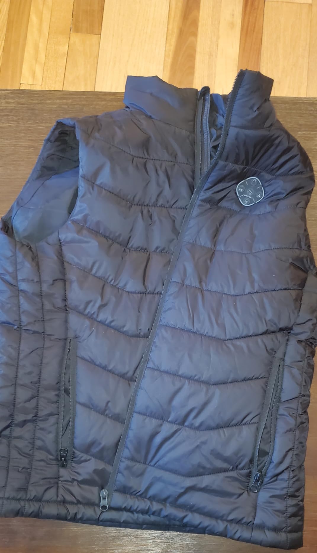 KOVNLO Womens Heated Vest, 5 in 1 Smart Controller, Lights-out Design, Electric Heated Jackets (Battery Pack Not Included) customer photo 2