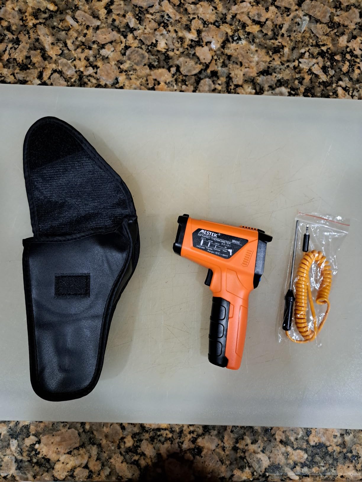 Infrared Thermometer Gun, Non Contact Digital Laser Thermometer Temperature Gun with Color LCD for Cooking, Home Repairs, Humidity Measurement, Adjustable Emissivity -58°F to 1472°F(-50~800°C) customer photo 1