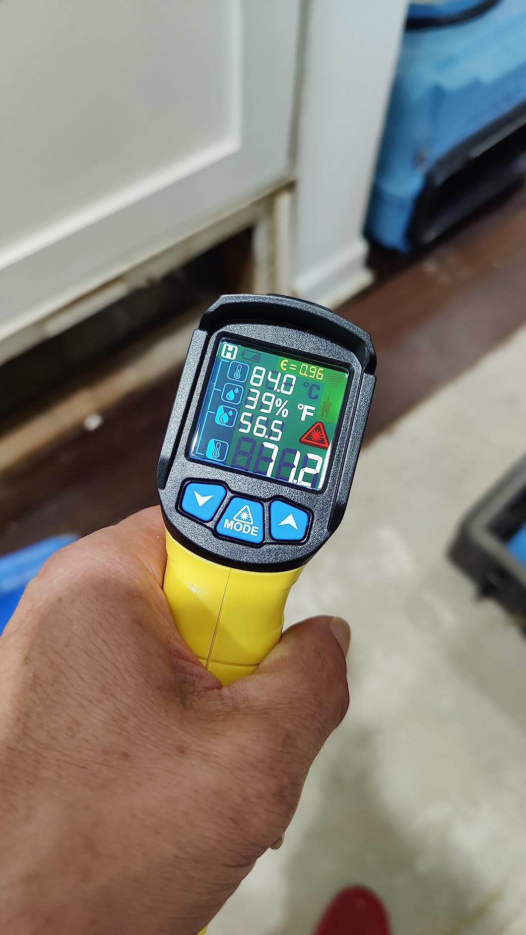 Infrared Thermometer Gun, Non Contact Digital Laser Thermometer Temperature Gun with Color LCD for Cooking, Home Repairs, Humidity Measurement, Adjustable Emissivity -58°F to 1472°F(-50~800°C) customer photo 2