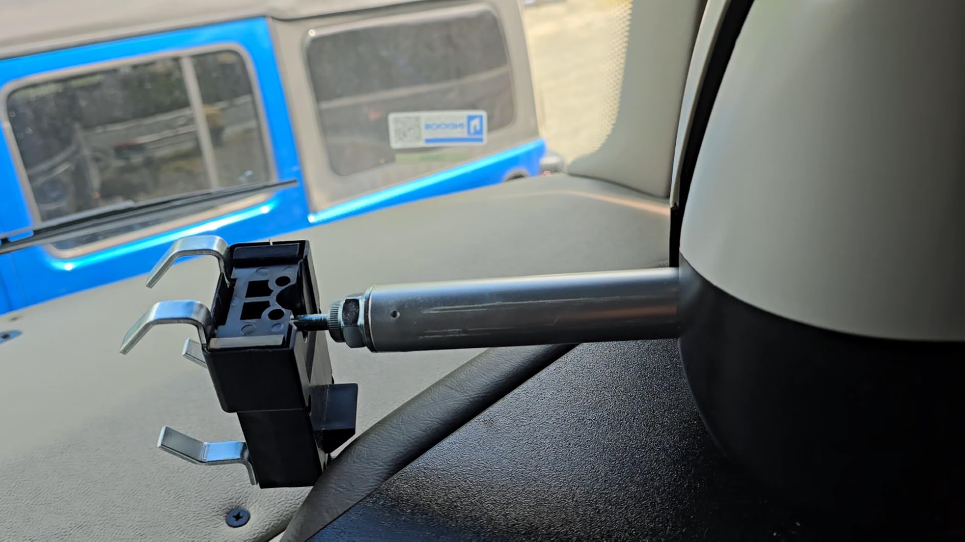 Blue Ox BRK2022 Patriot Flat Tow Brake | Faster Extension of Braking Action | All Electric | Automatically Checks Brake Pressure During Set Up customer photo 2