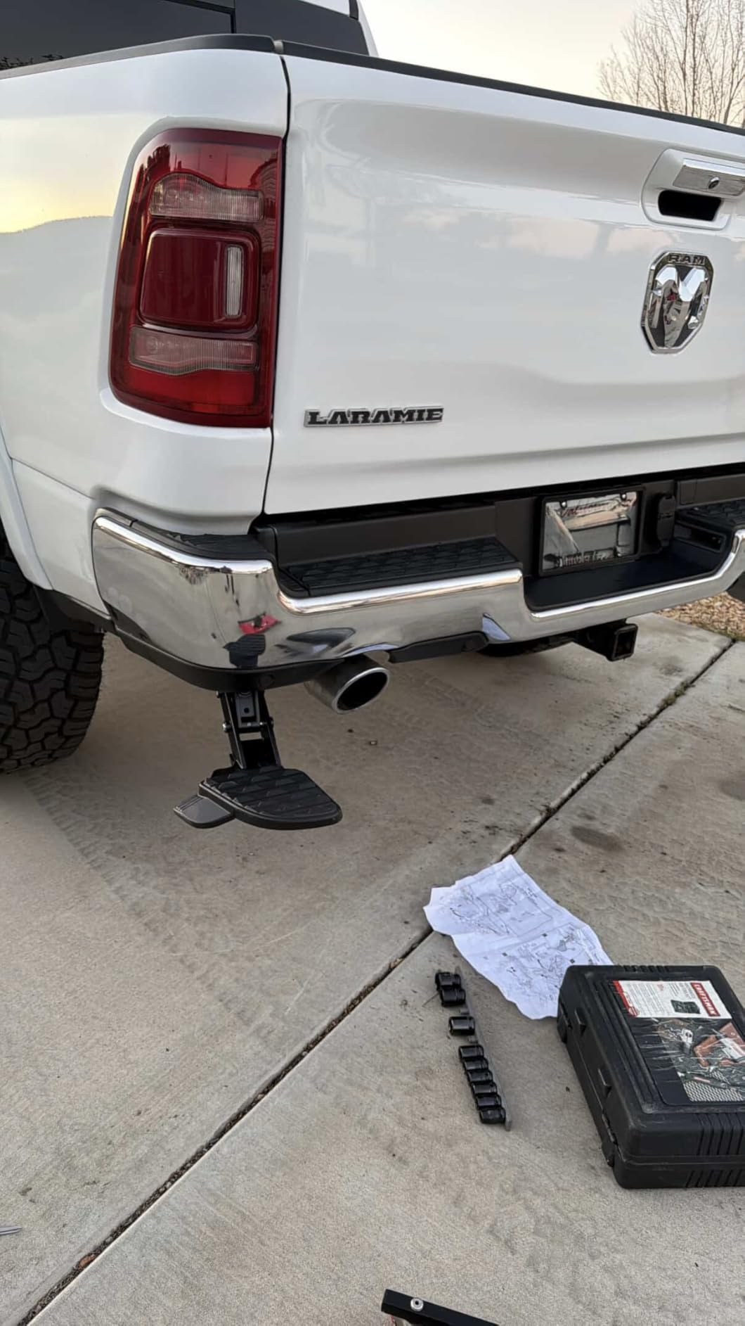 Rear Bed Step Fit for 2019-2024 Dodge Ram 2500 3500 customer photo 2