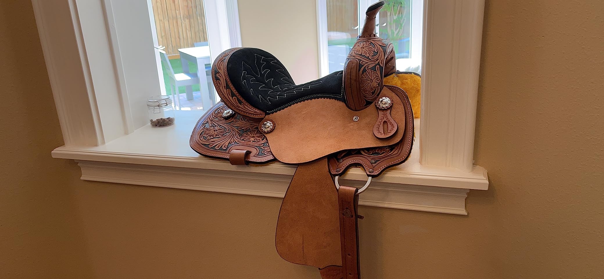 RESISTANCE Western Kids Horse Barrel Saddle for Horse Riding, Western Youth Child Genuine Leather Saddle Floral Tooled Trail Saddle with Silver Conchos customer photo 1