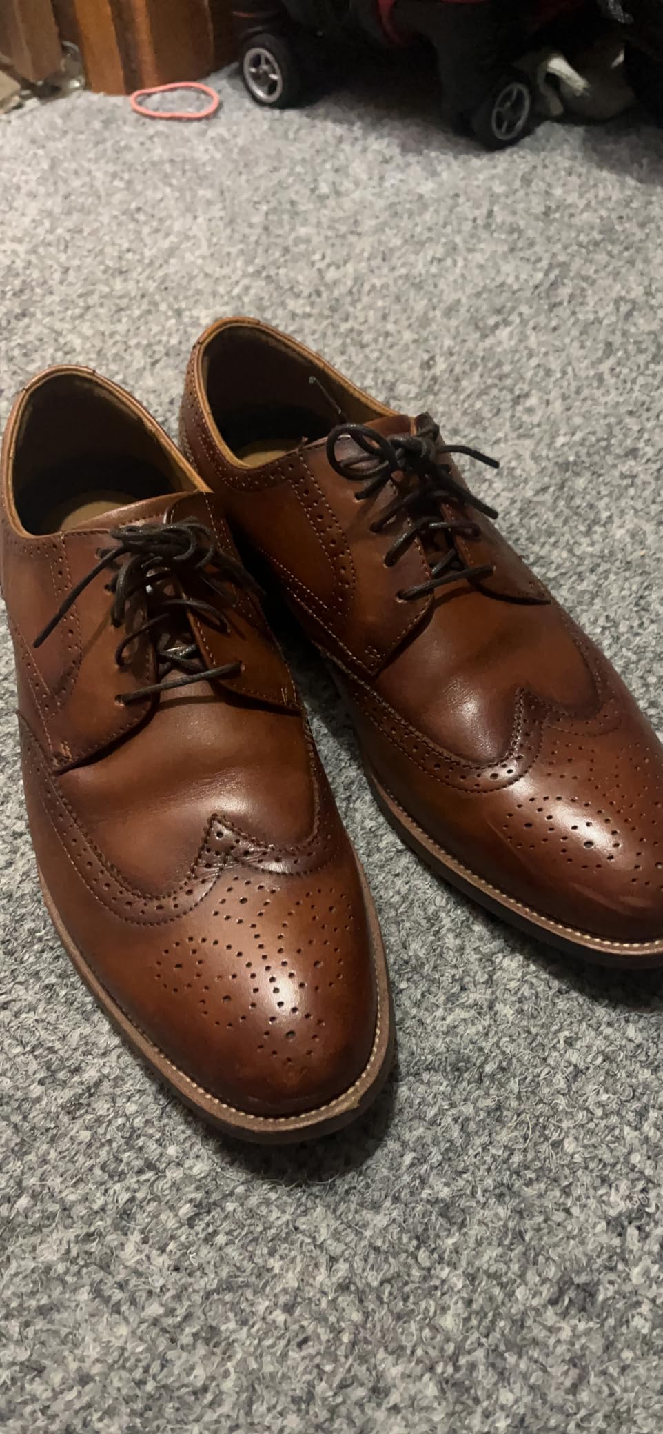 Florsheim Men's Rubano Wingtip Oxford customer photo 2