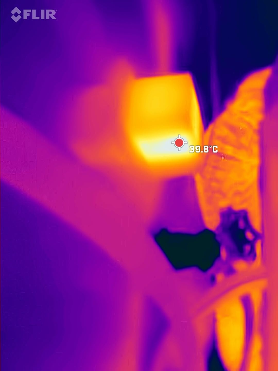 Flir Edge Pro Wireless Thermal Imaging Camera, iOS/Android, 480x360 customer photo 1