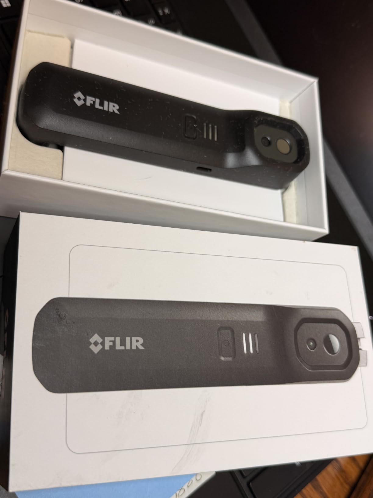 Flir Edge Pro Wireless Thermal Imaging Camera, iOS/Android, 480x360 customer photo 2
