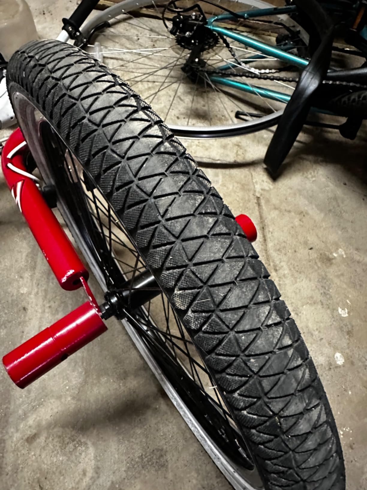 Dynacraft Tony Hawk 18-24 Inch Bike High-Performance & Durable, Perfect for Kids & Teens Learning BMX Tricks customer photo 1