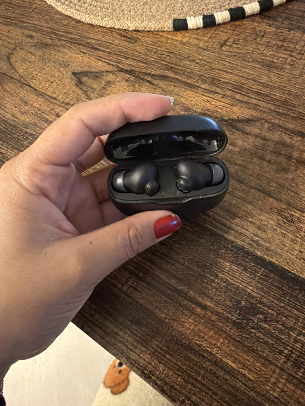 JBL Vibe Beam - True Wireless Earbuds - Black customer photo 1