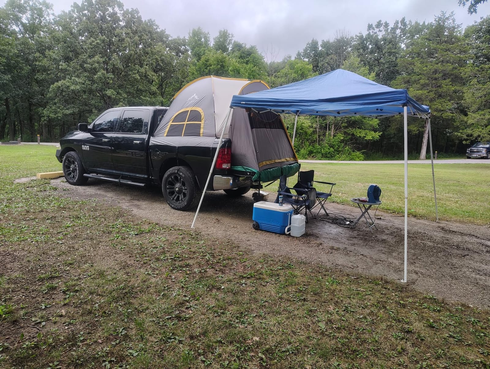 GoHimal Pickup Truck Bed Tent, 6.5FT Truck Tent for Camping (Gray) | Portable, Double Layer, Waterproof PU2000mm customer photo 2