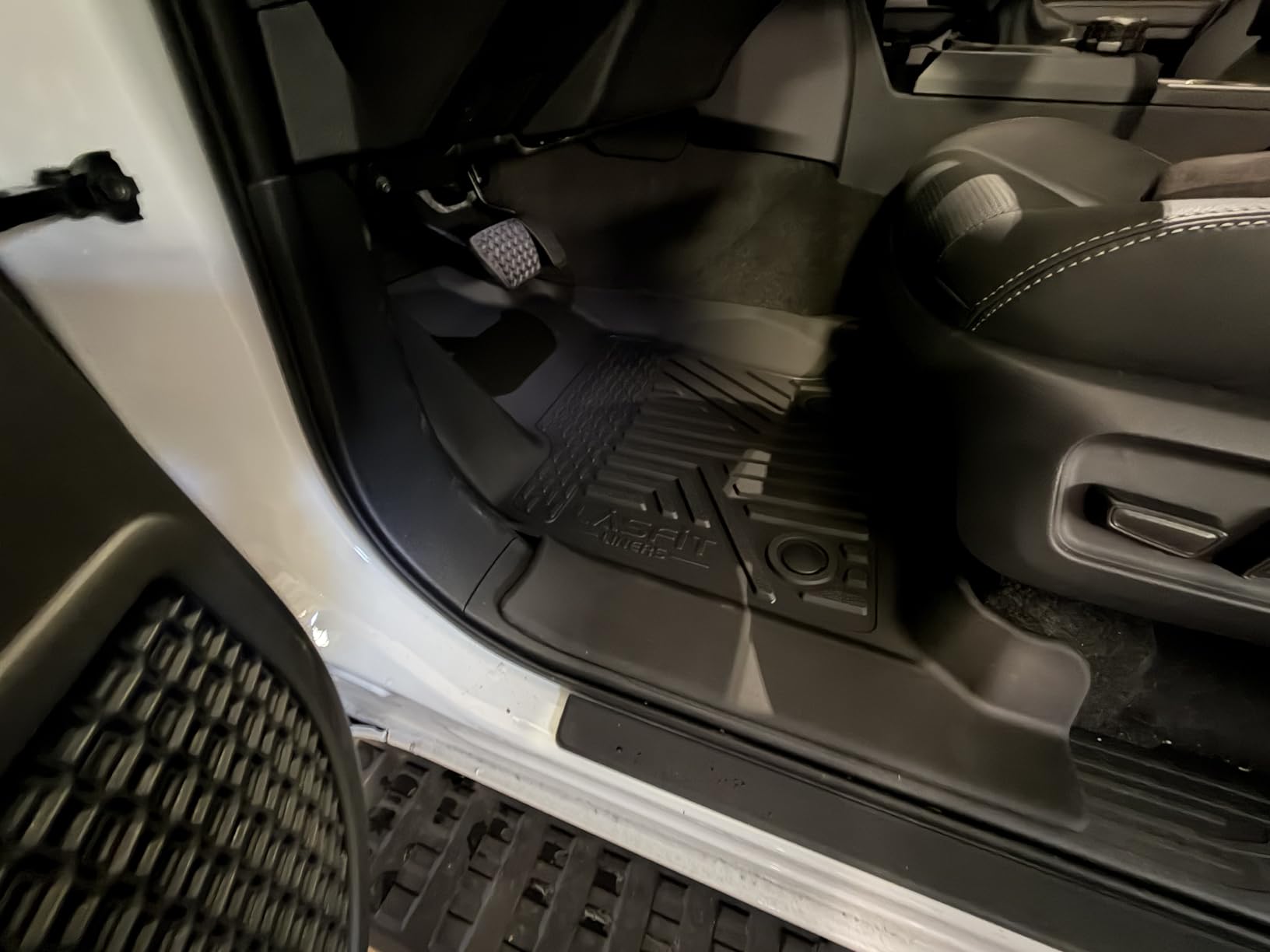 LASFIT Floor Mats for Toyota Tundra 2022-2026 (Only Fit CrewMax Cab) customer photo 2