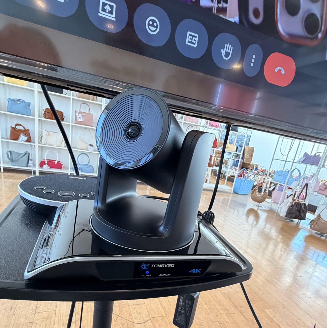 TONGVEO 4K Conference Room Camera System with Gesture Control, AI Auto-Tracking PTZ Camera 5X Digital Zoom with Speakerphone Set 120 Wide-Angle USB3.0 for Remote Meetings Zoom Teams OBS and More customer photo 1
