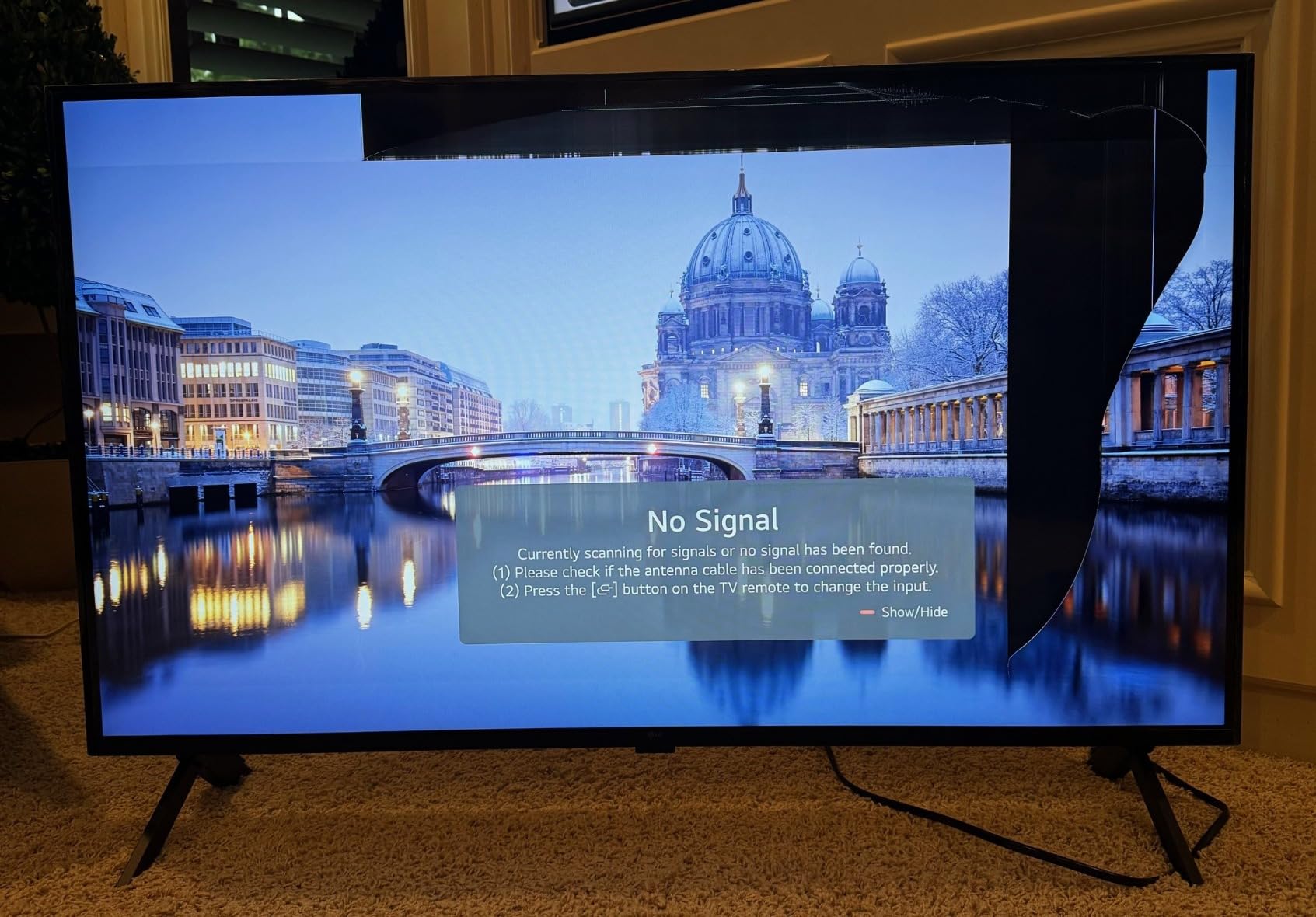 LG 43-Inch Class UR9000 Series Alexa Built-in 4K Smart TV (3840 x 2160),Bluetooth, Wi-Fi, USB, Ethernet, HDMI 60Hz Refresh Rate, AI-Powered 4K customer photo 1