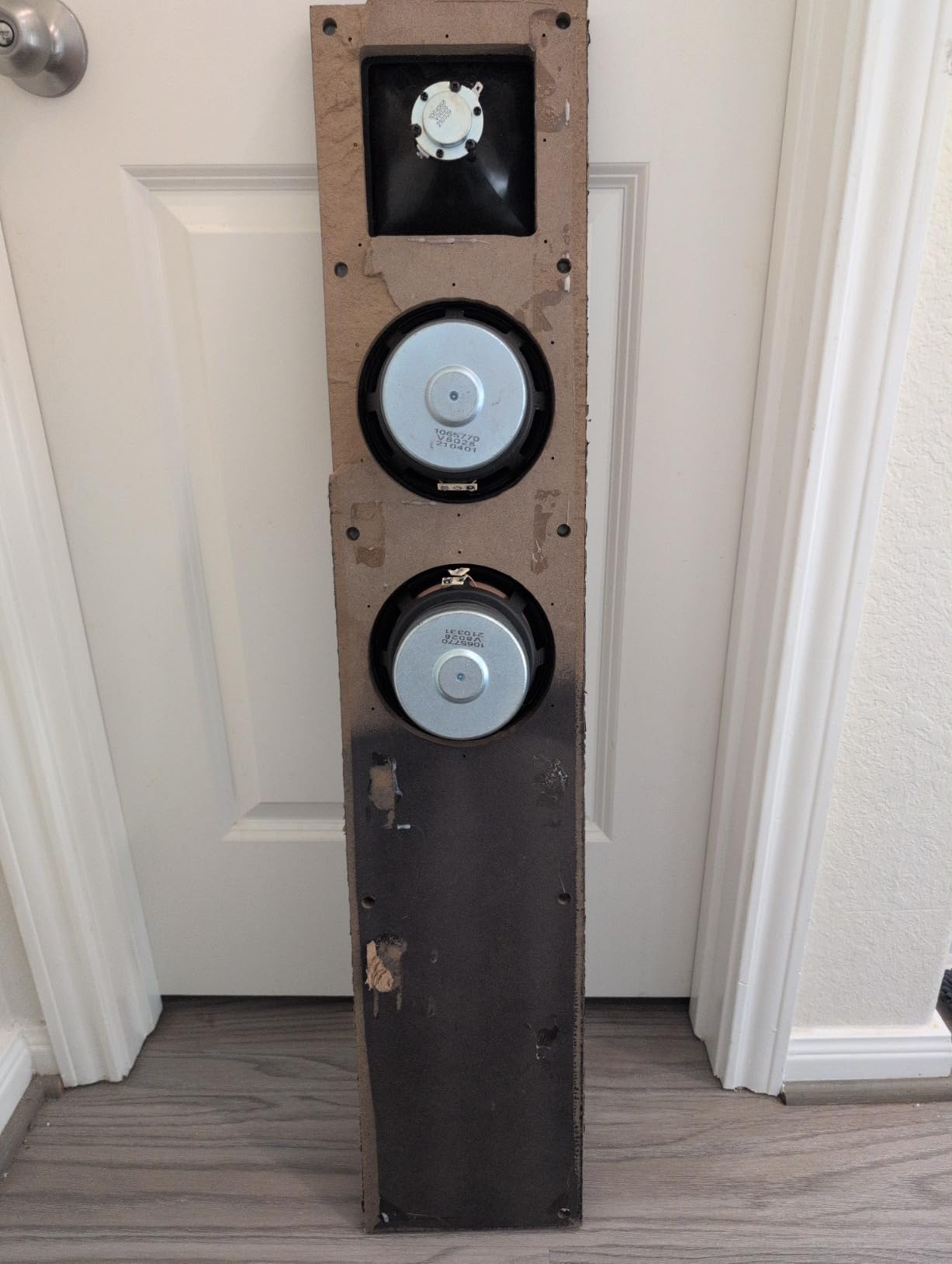 Klipsch Reference R-620F Floorstanding Speaker, Black Textured Wood Grain Vinyl, Pair customer photo 2