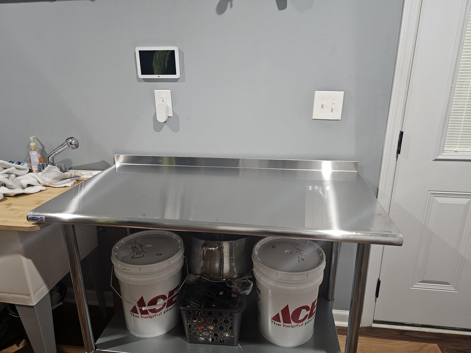 HARDURA Stainless Steel Prep & Work Table 24 x 60 Inches Backsplash customer photo 1